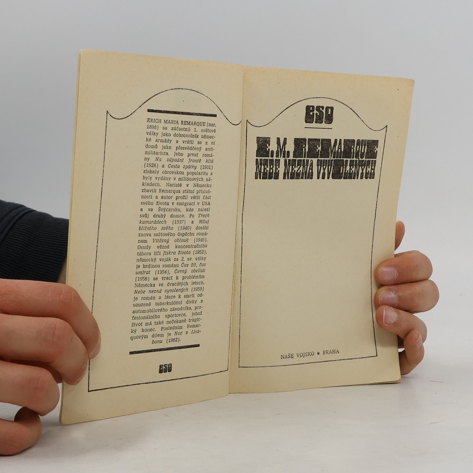 Erich Maria Remarque Nebe nezná vyvolených