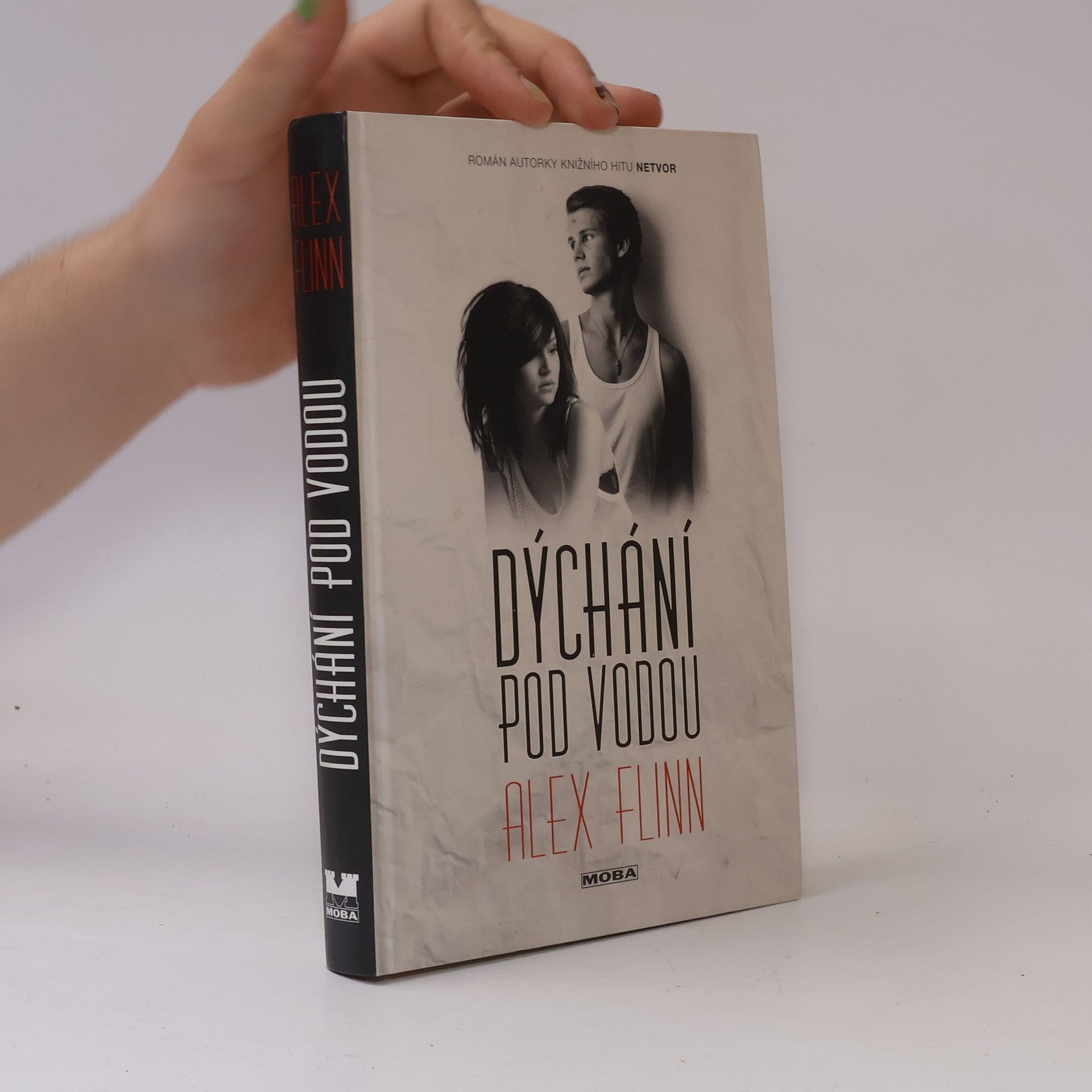 Alex Flinn Dýchání pod vodou