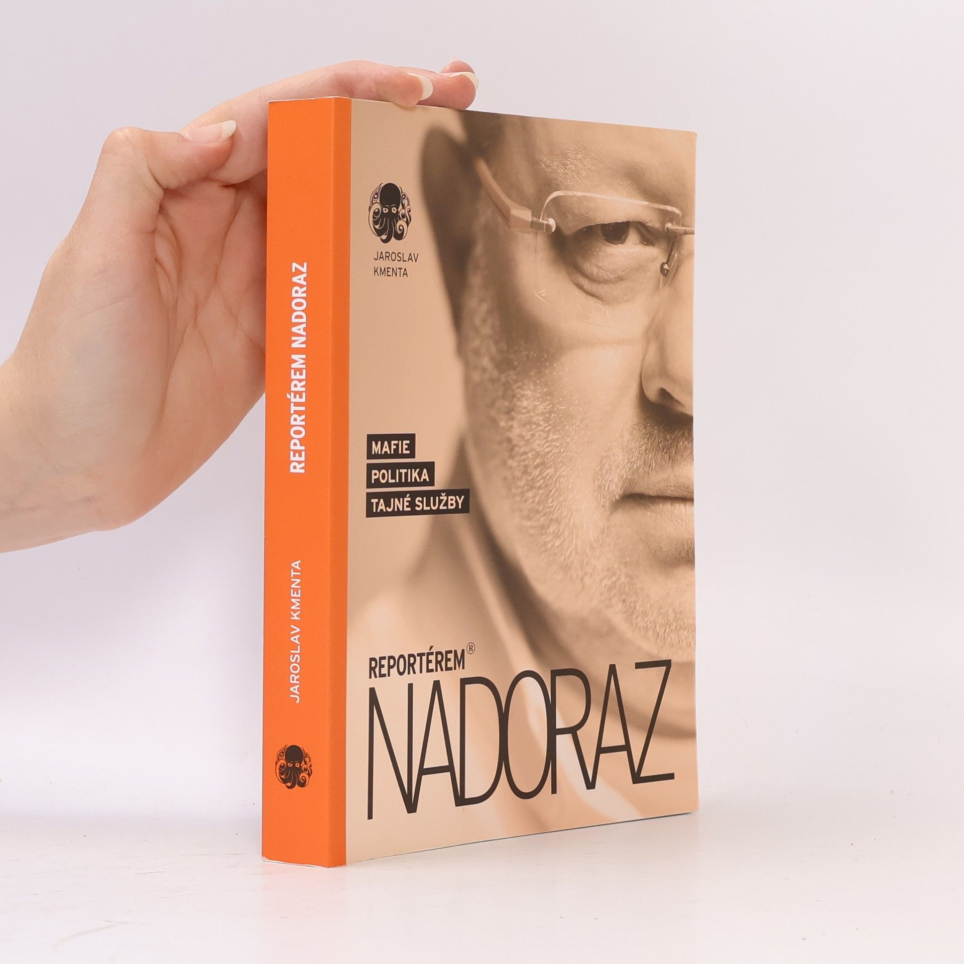 Reportérem nadoraz: Mafie, politika, tajné služby