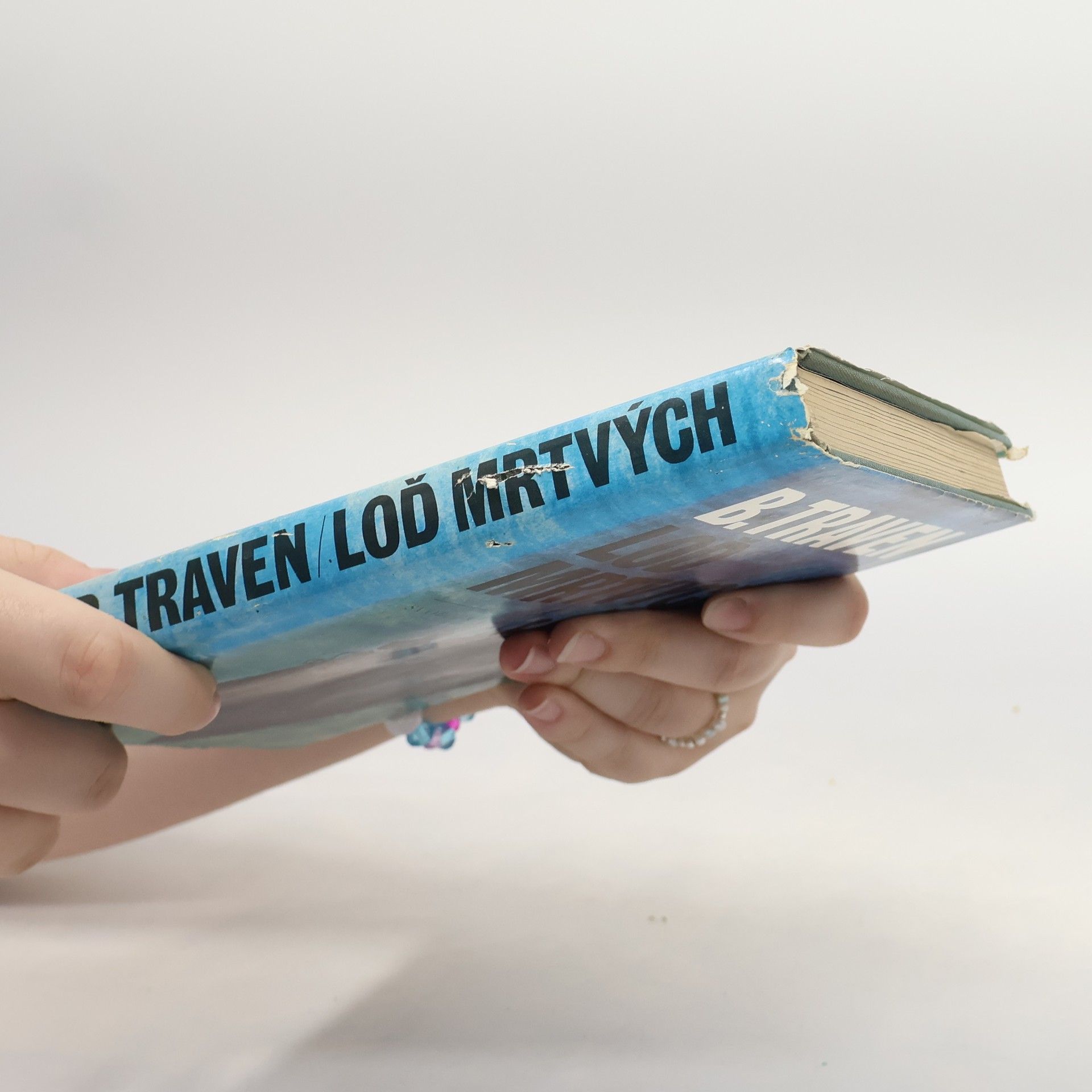 B. Traven Loď mrtvých
