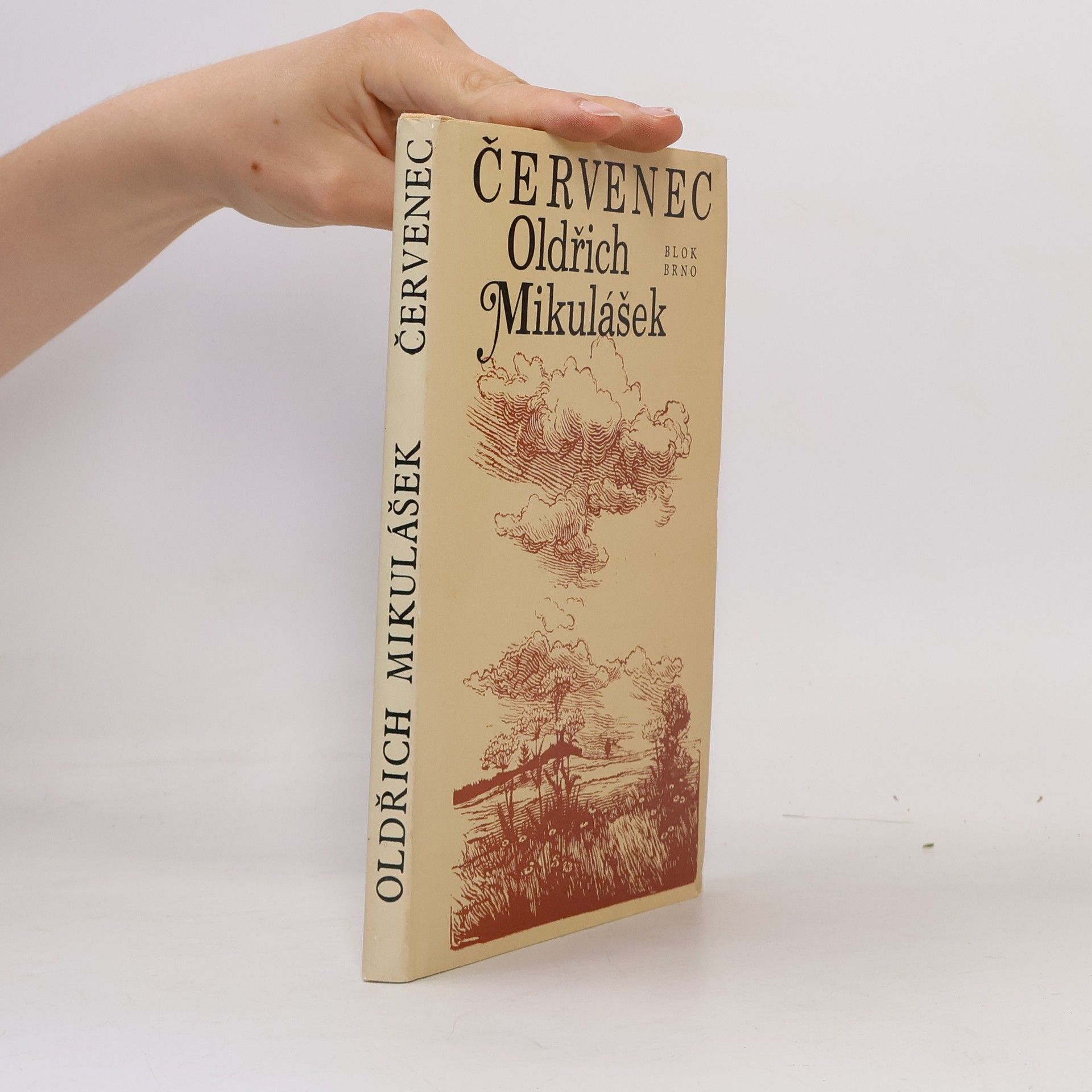 Oldřich Mikulášek Červenec