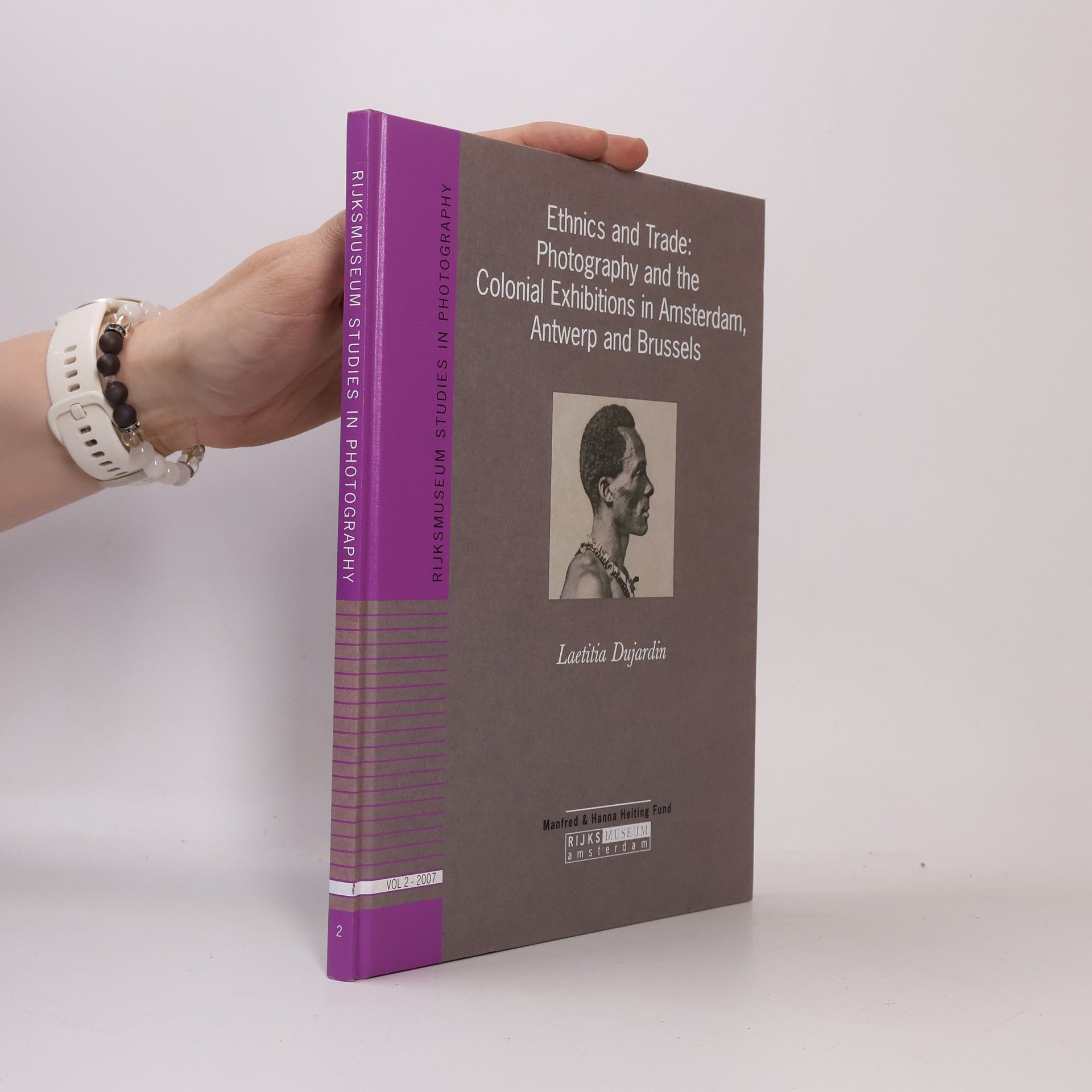 Laetitia Dujardin Rijksmuseum Studies in Photography - 2: Ethnics and Trade
