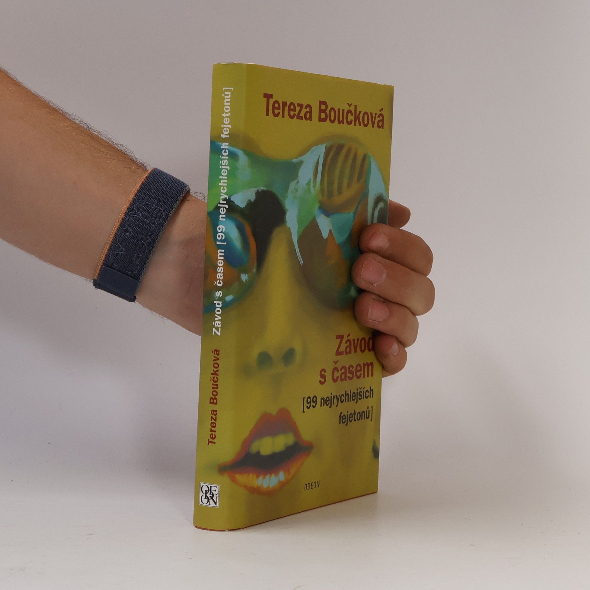 Tereza Boučková Závod s časem : (99 nejrychlejších fejetonů)