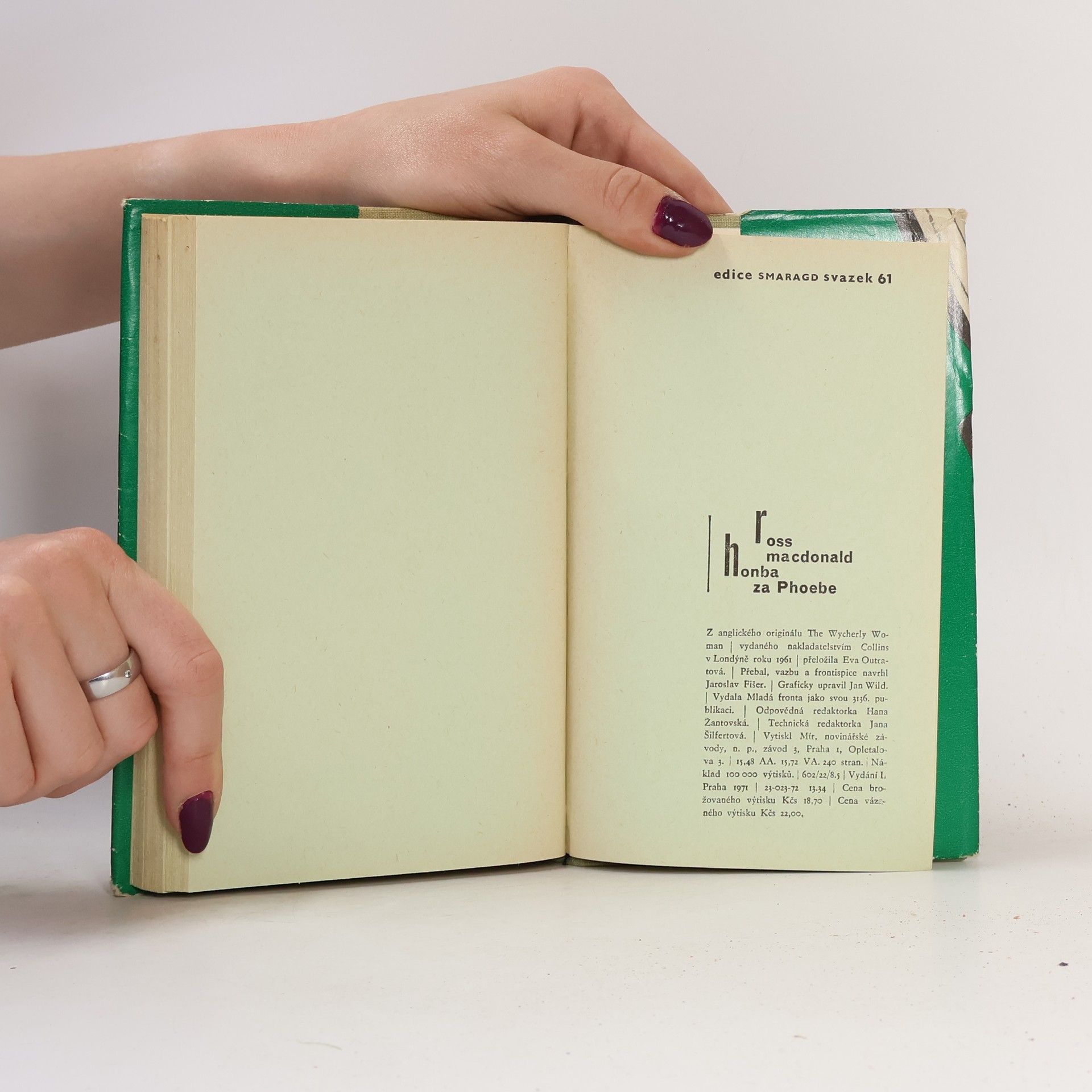 Ross Macdonald Honba za Phoebe