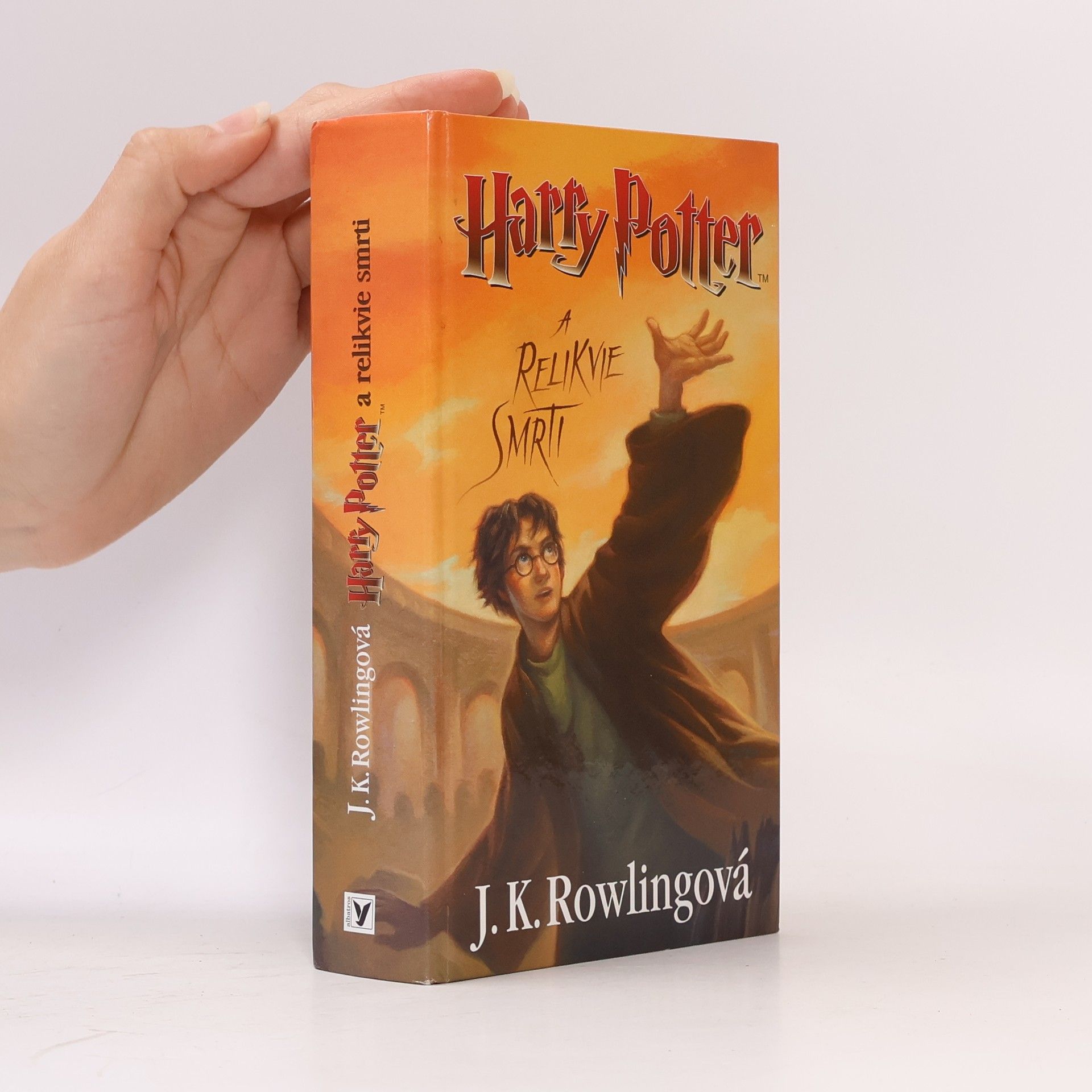 Joanne K. Rowlingová Harry Potter a relikvie smrti