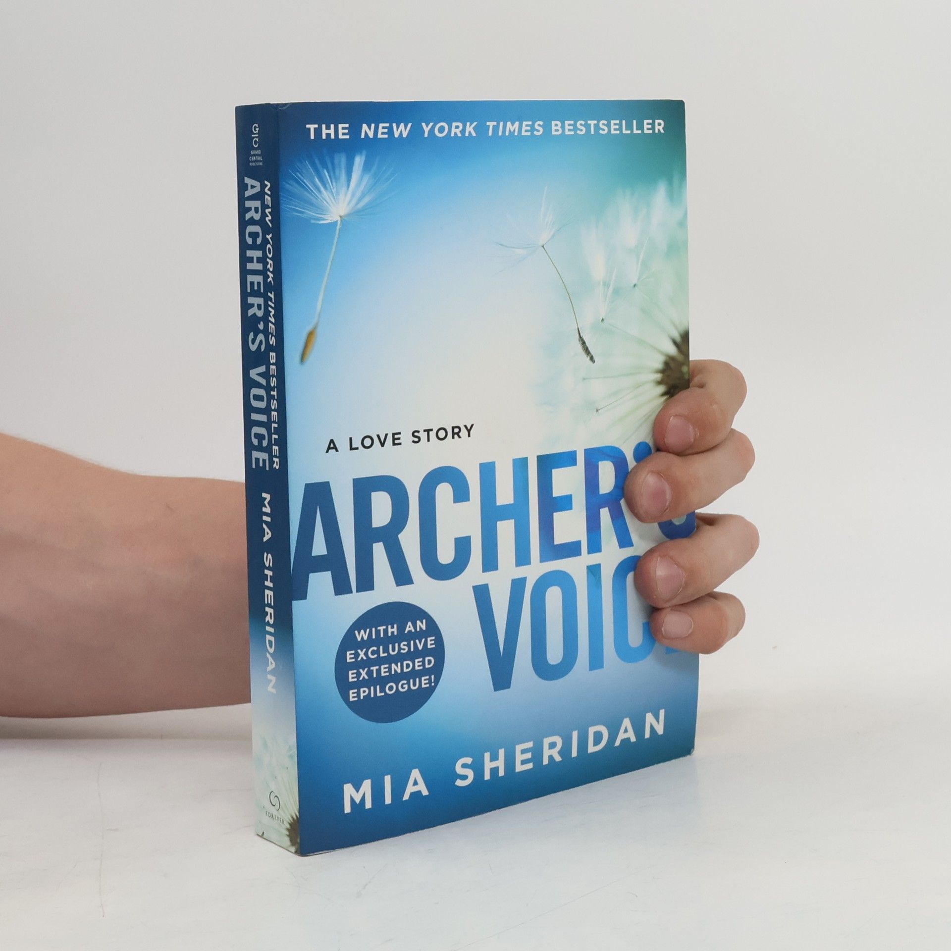 Mia Sheridan Archer's Voice