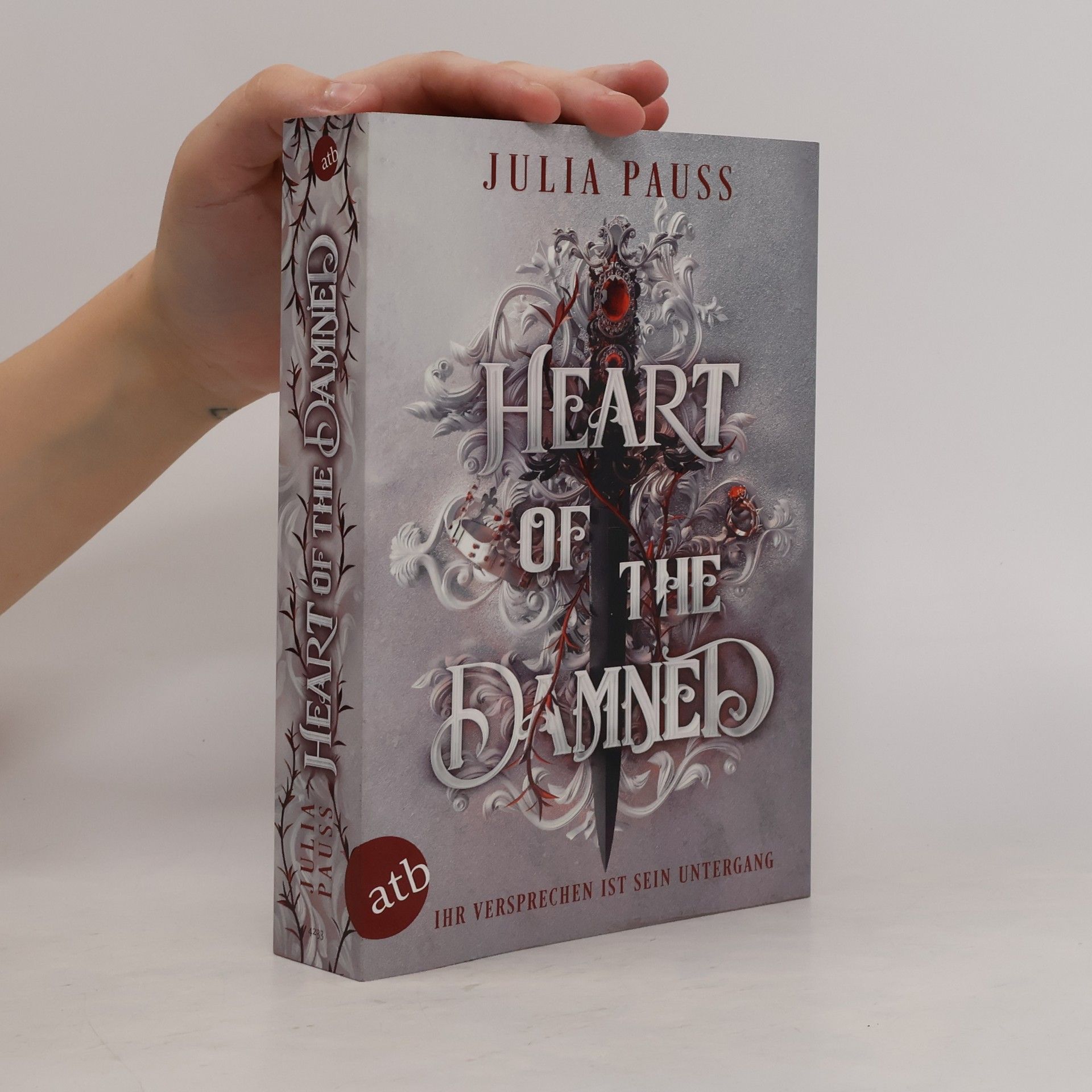 Julia Pauss Heart of the Damned – Ihr Versprechen ist sein Untergang