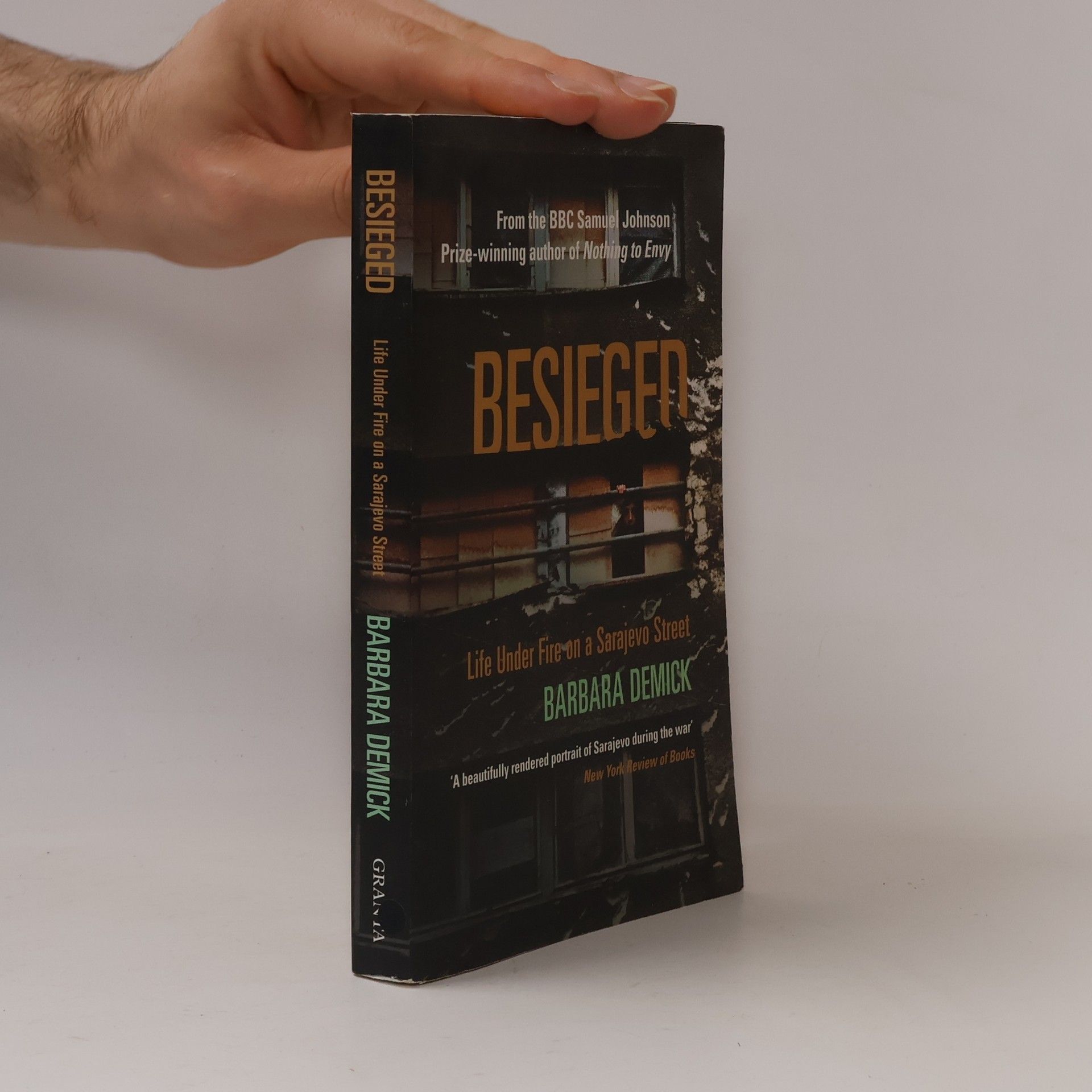 Barbara Demick Besieged