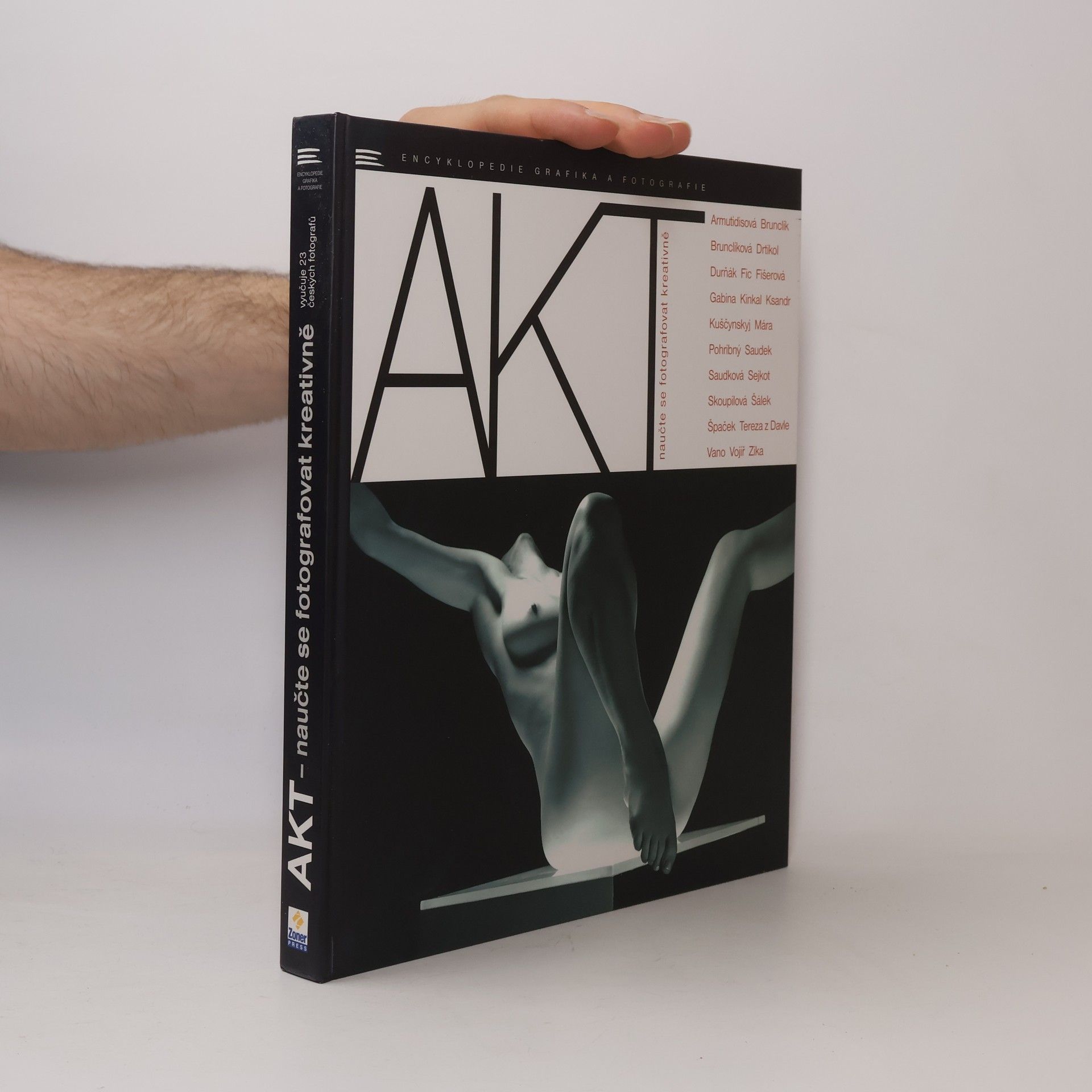 Irena Armutidisová Akt: Naučte se fotografovat kreativně