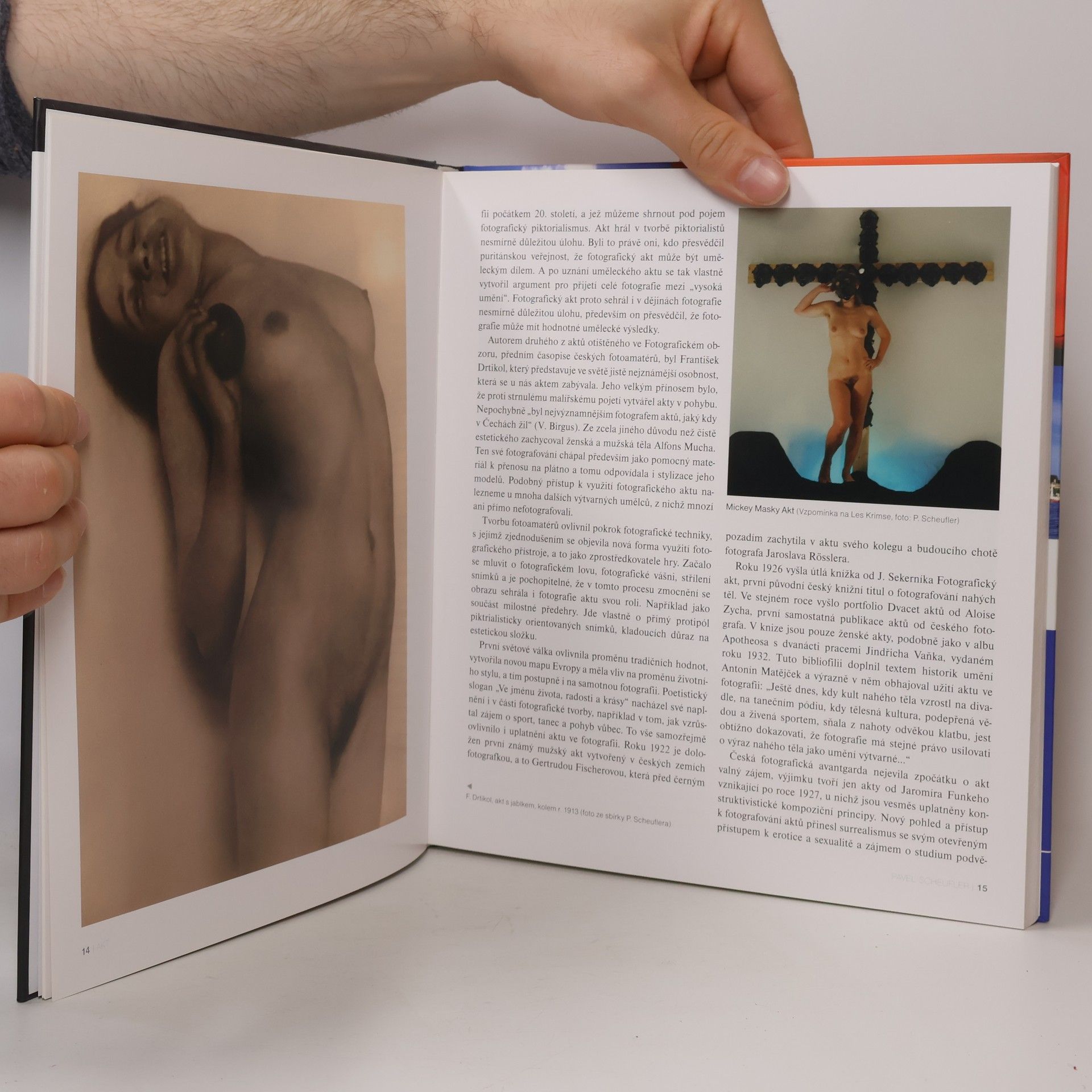 Irena Armutidisová Akt: Naučte se fotografovat kreativně