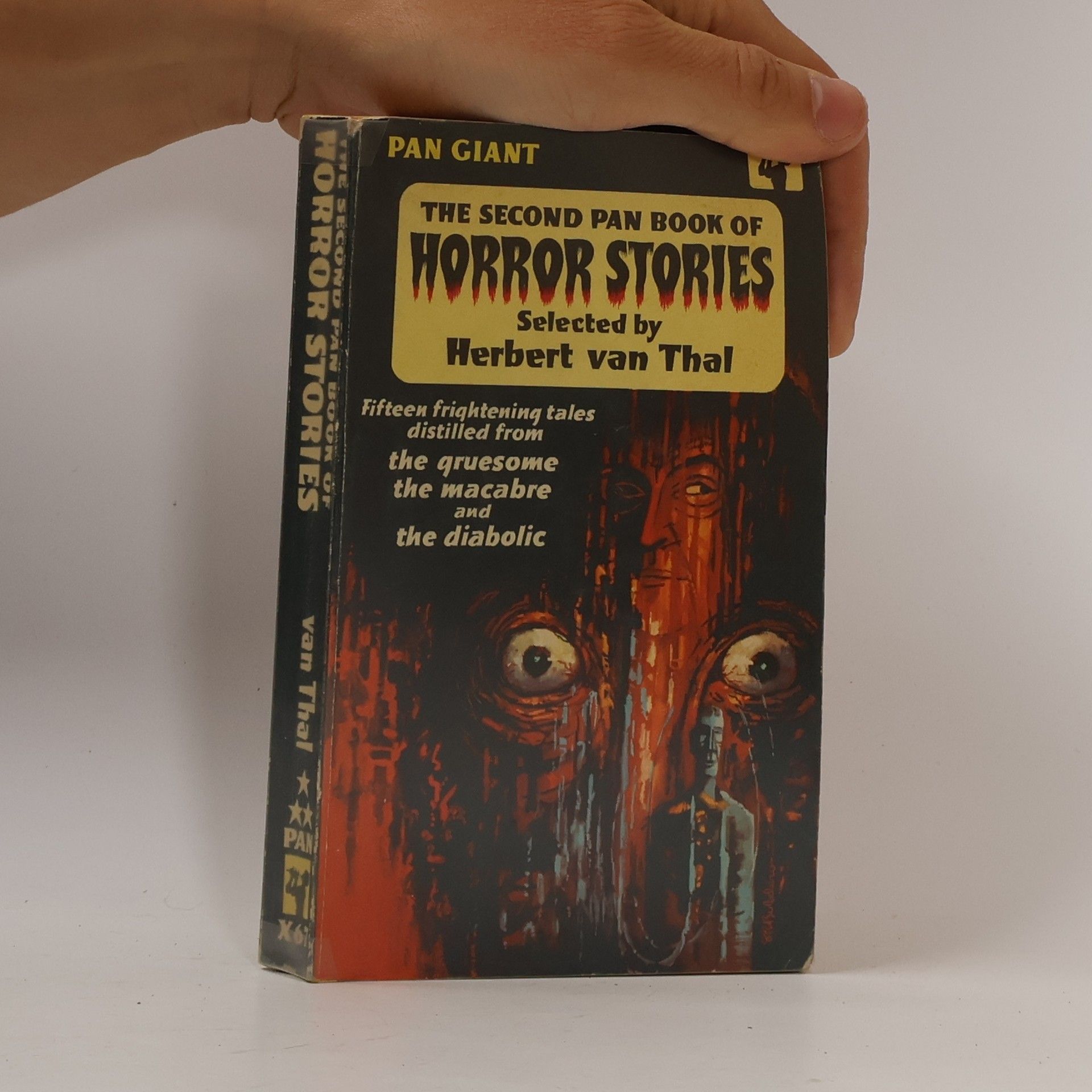 The Second Pan Book of Horror Stories
