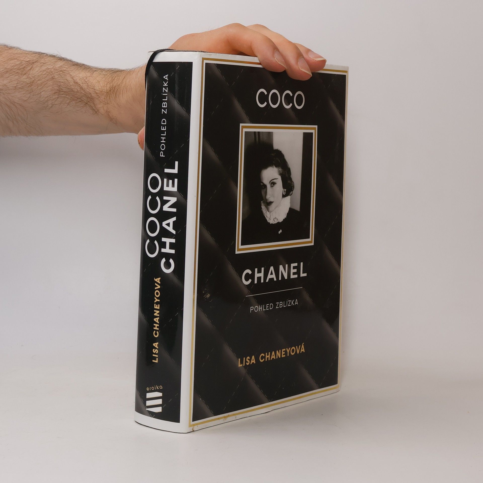 Lisa Chaney Coco Chanel