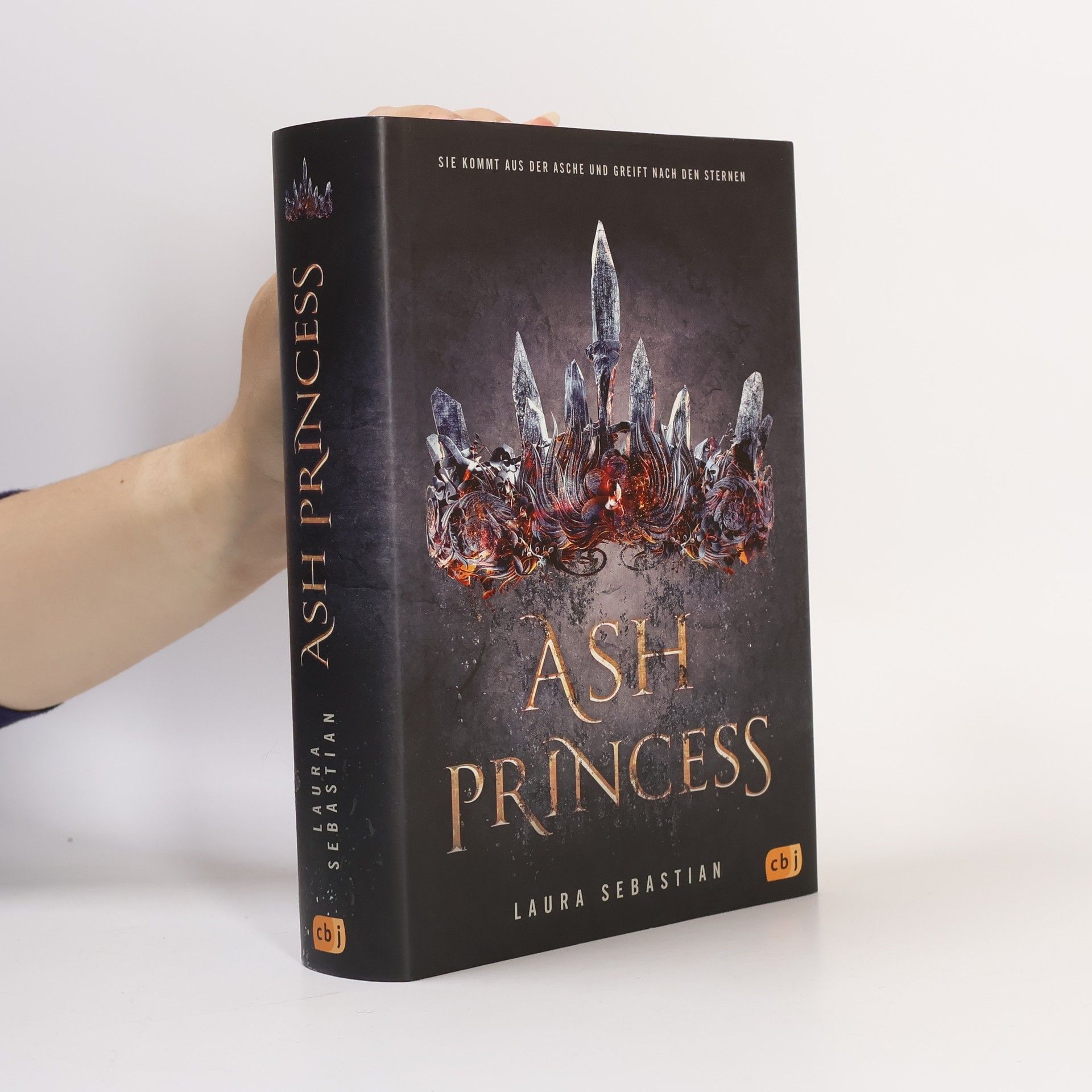Laura Sebastian Ash princess