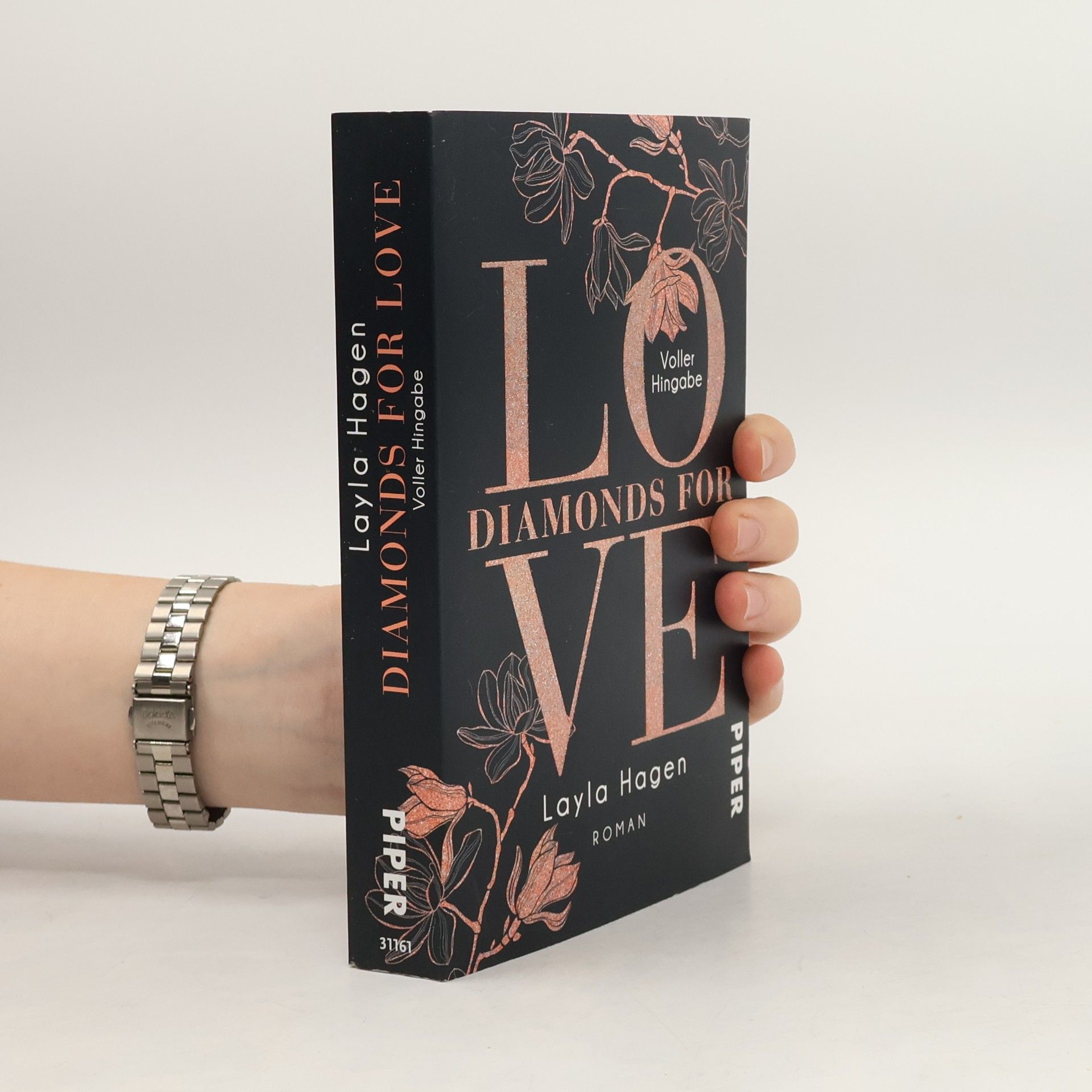 Diamonds For Love. Voller Hingabe