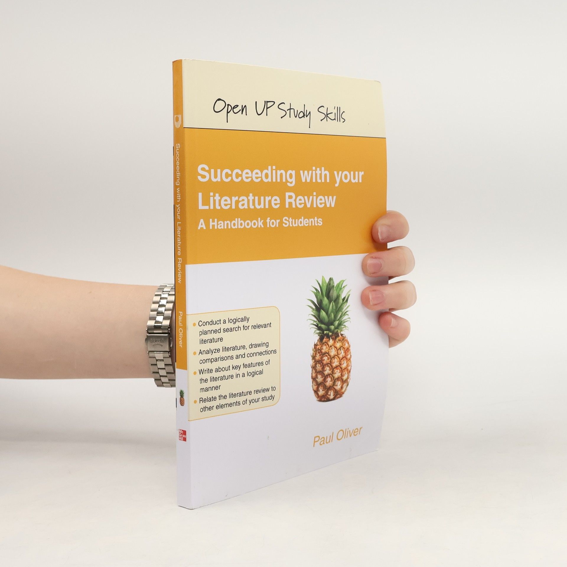 Oliver Paul Succeeding with your Literature Review: A Handbook for Students