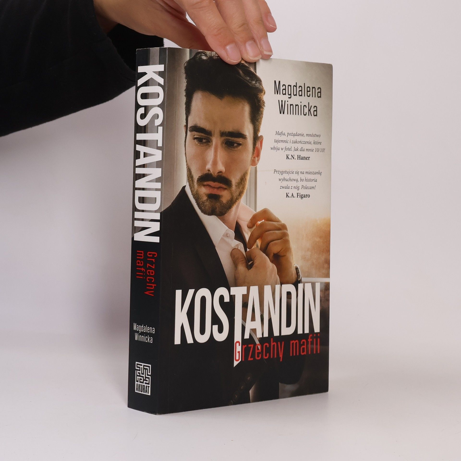 Magdalena Winnicka Kostandin. Grzechy mafii
