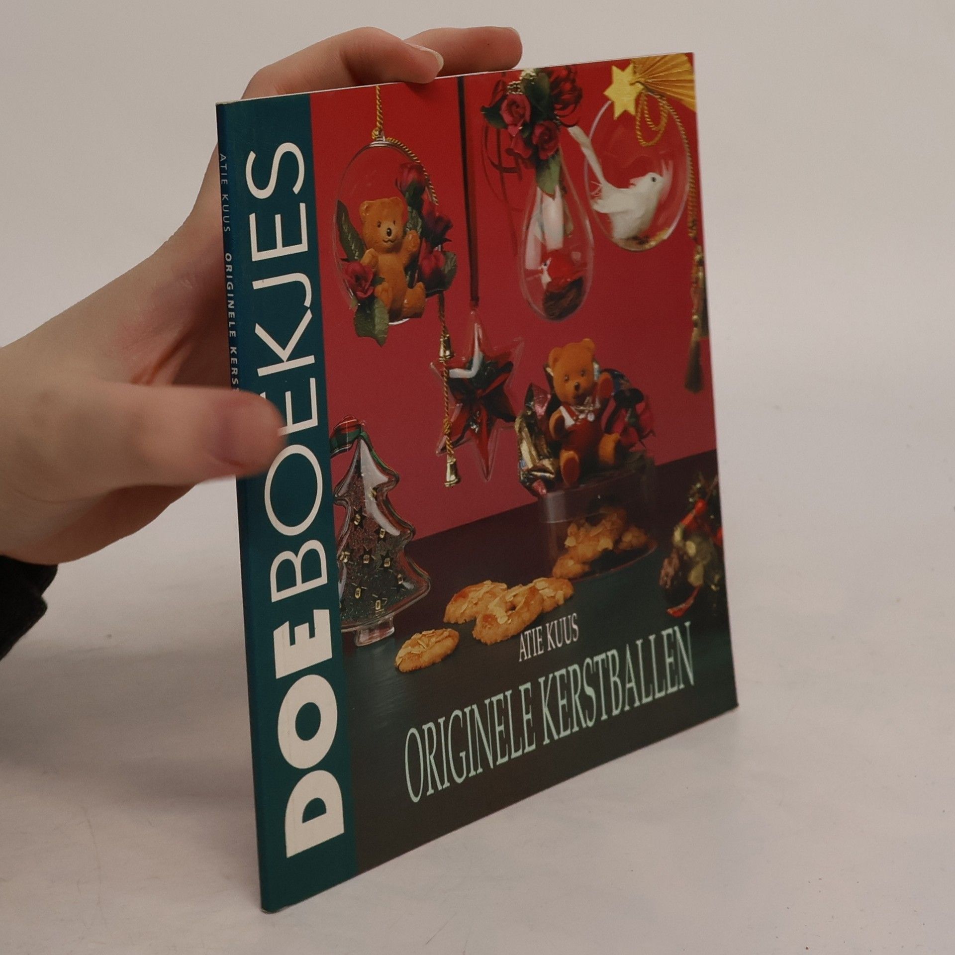 Atie Kuus Originele Kerstballen