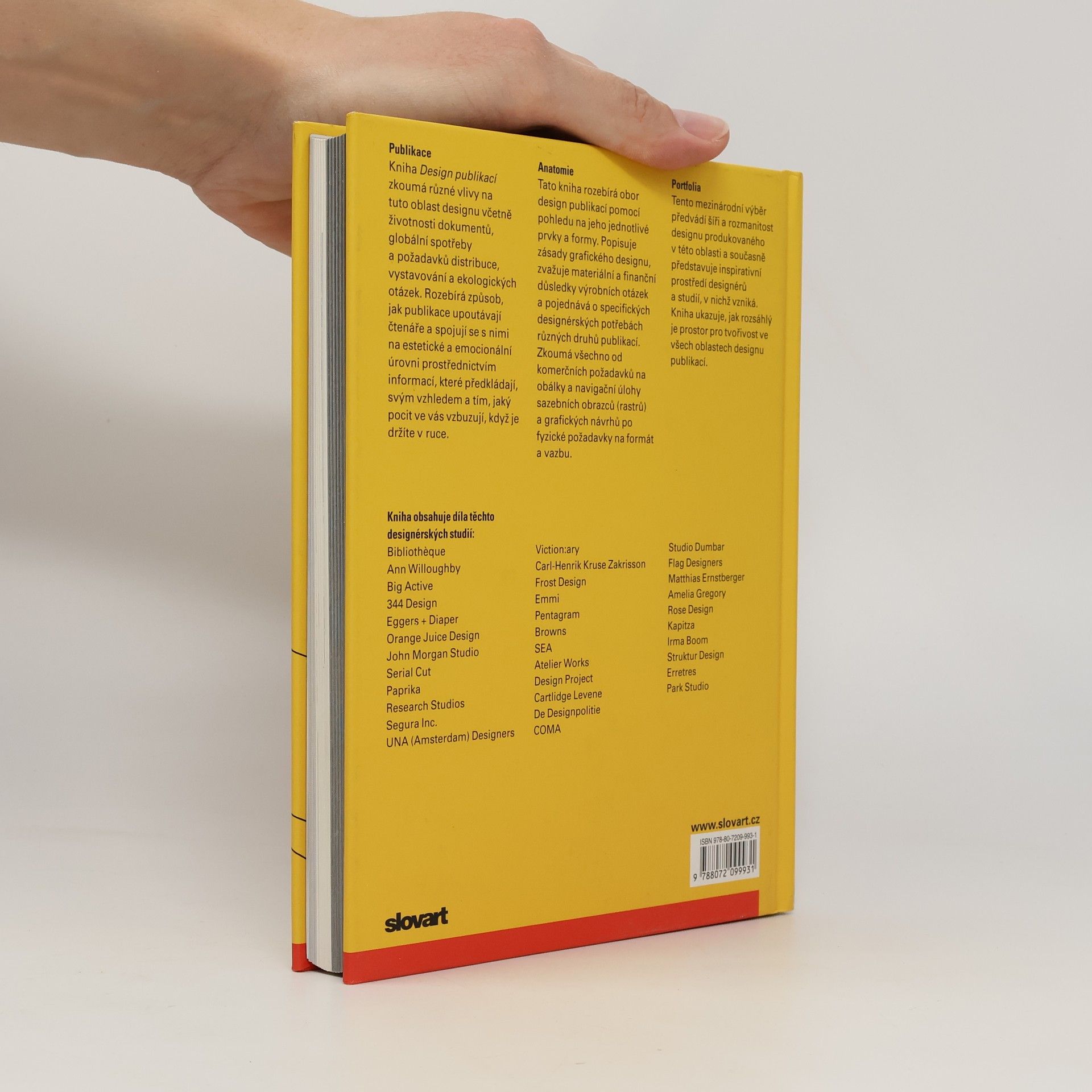 Lakshmi Bhaskaran Design publikací. Vizuální komunikace tištěných médií