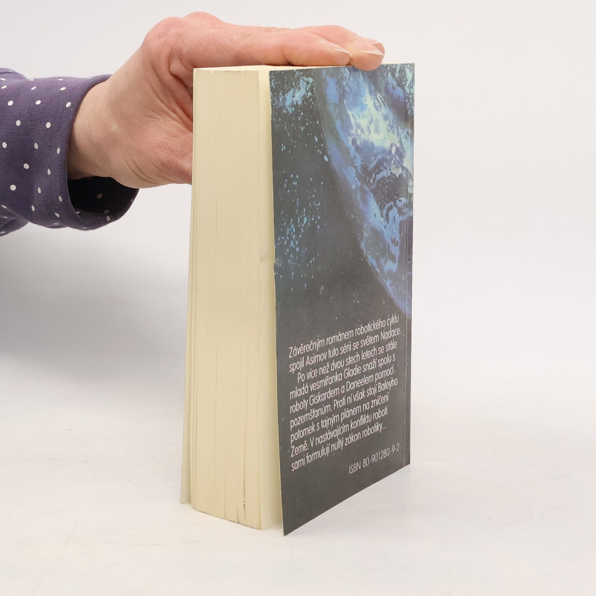 Isaac Asimov Roboti a Impérium
