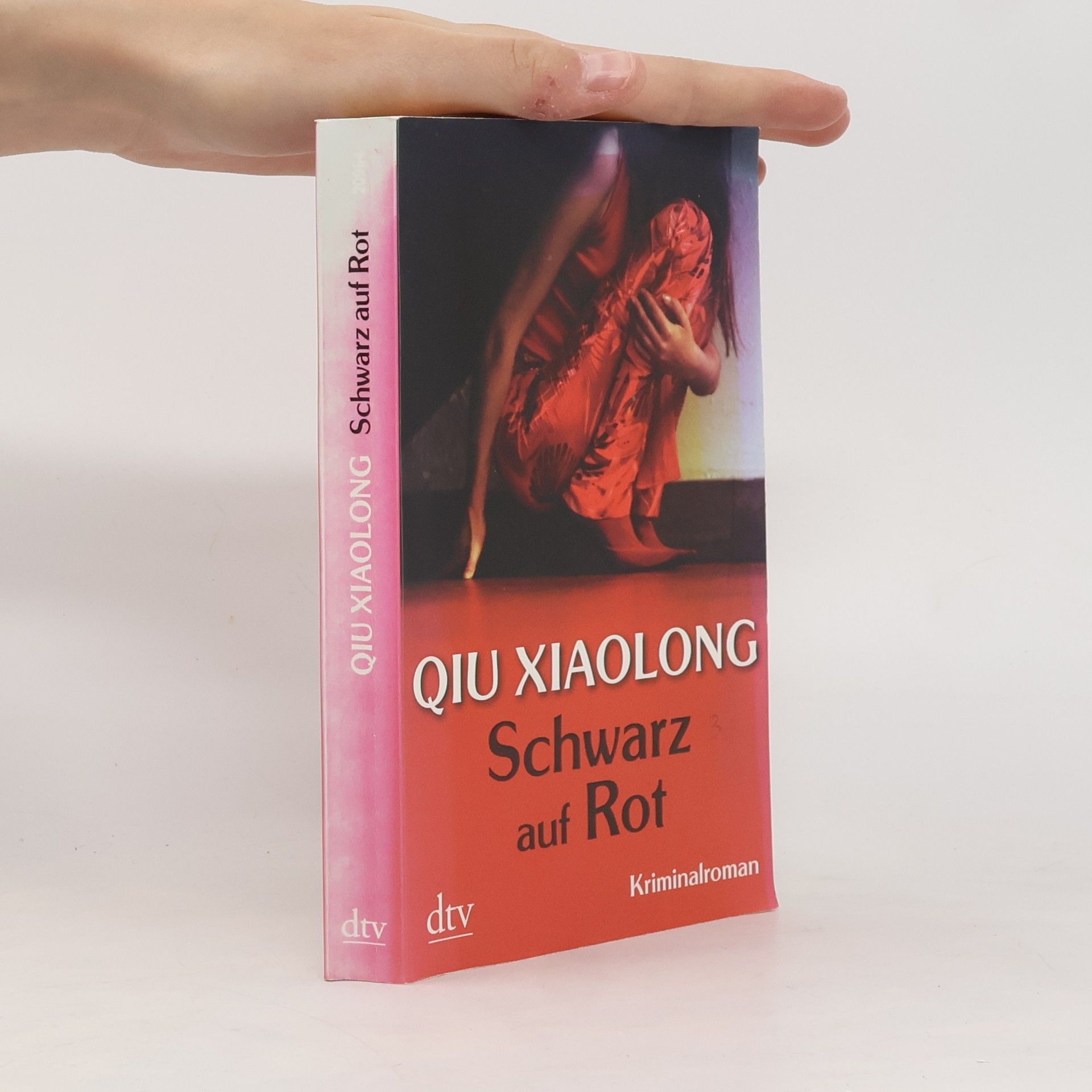 Qiu Xiaolong Schwarz auf Rot