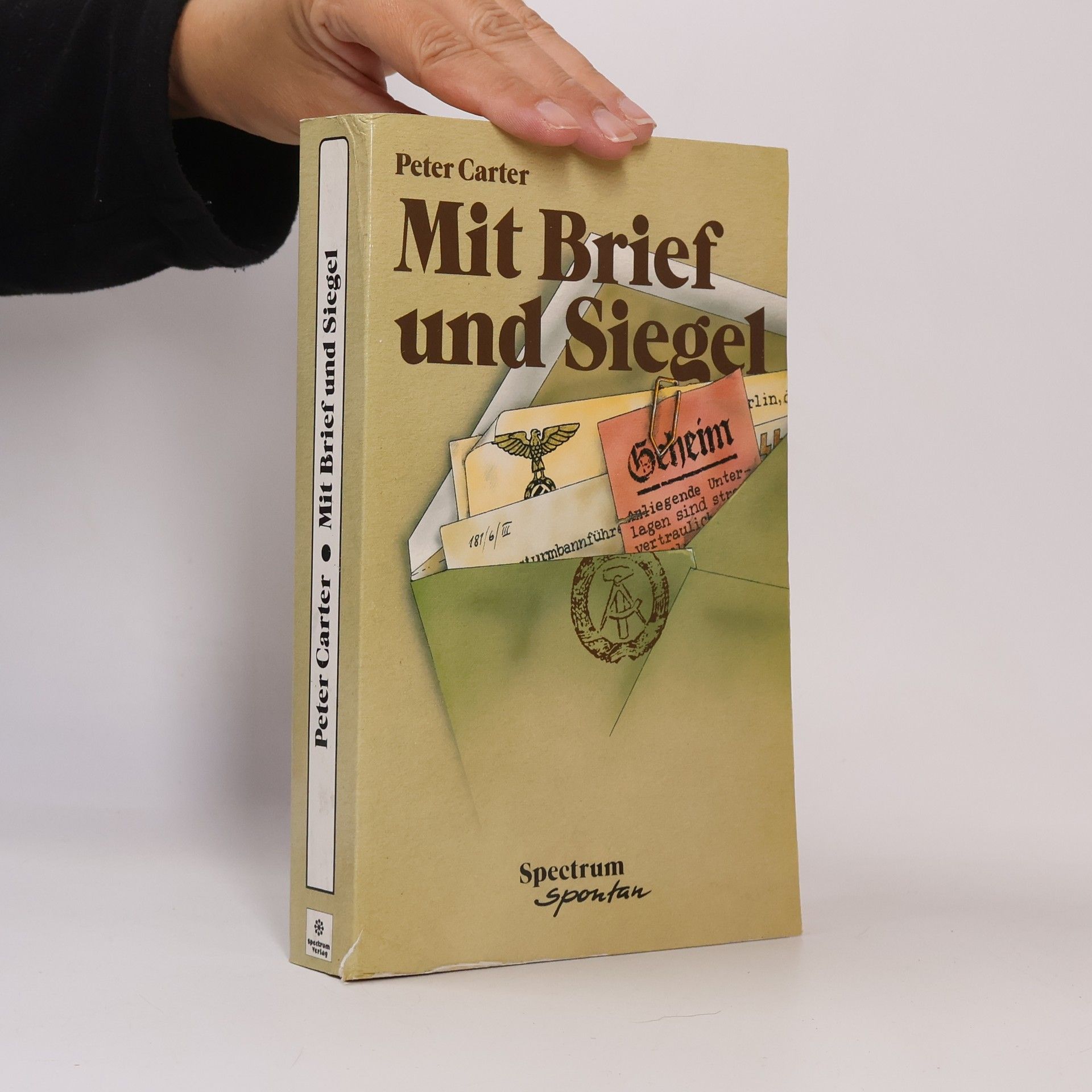 Mit Brief und Siegel