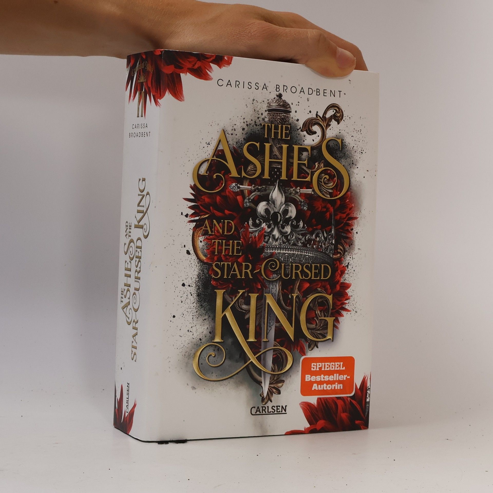 Carissa Broadbent The Ashes and the Star-Cursed King