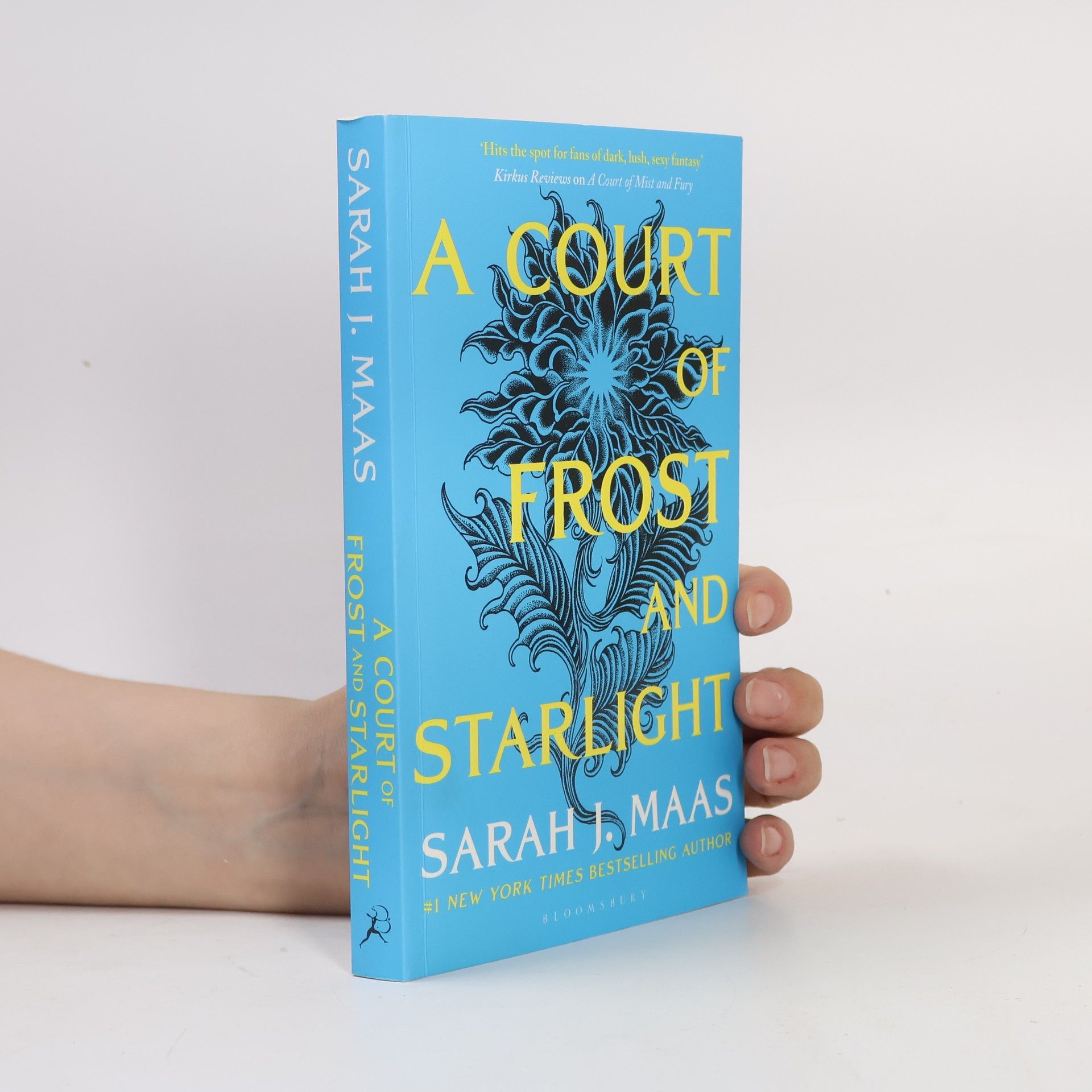 Sarah J. Maas A Court of Frost and Starlight