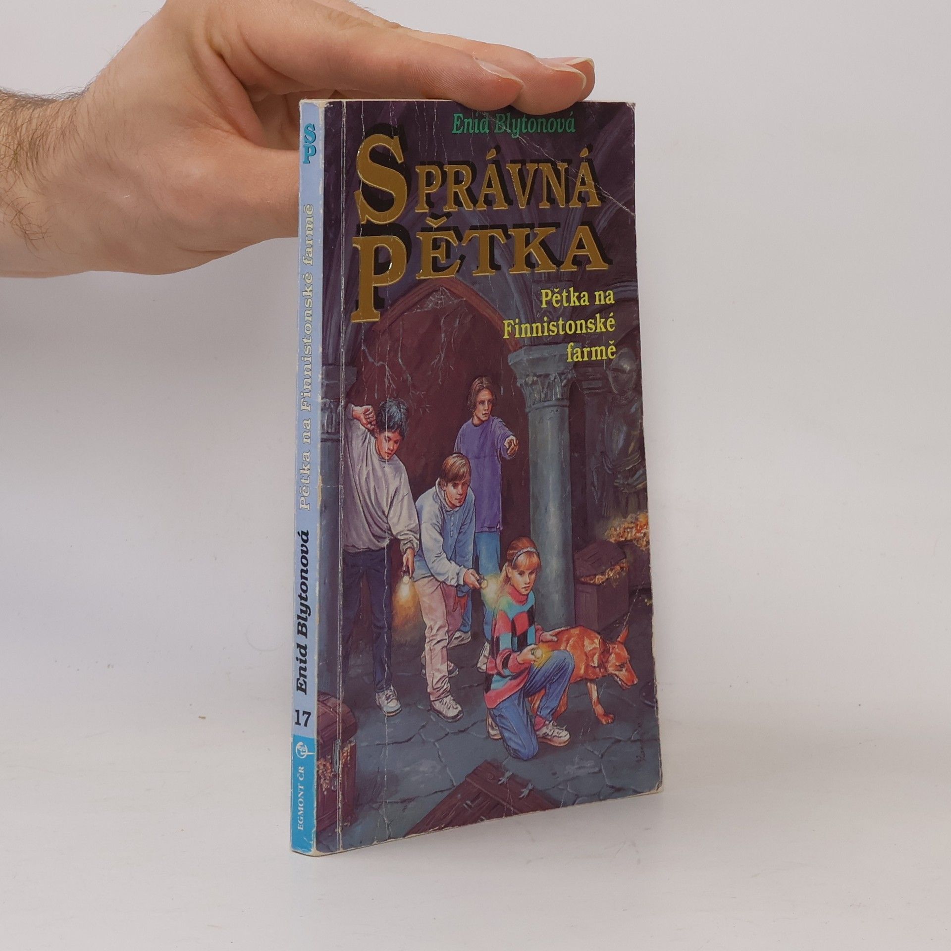 Enid Blyton Správná pětka. Pětka na Finnistonské farmě