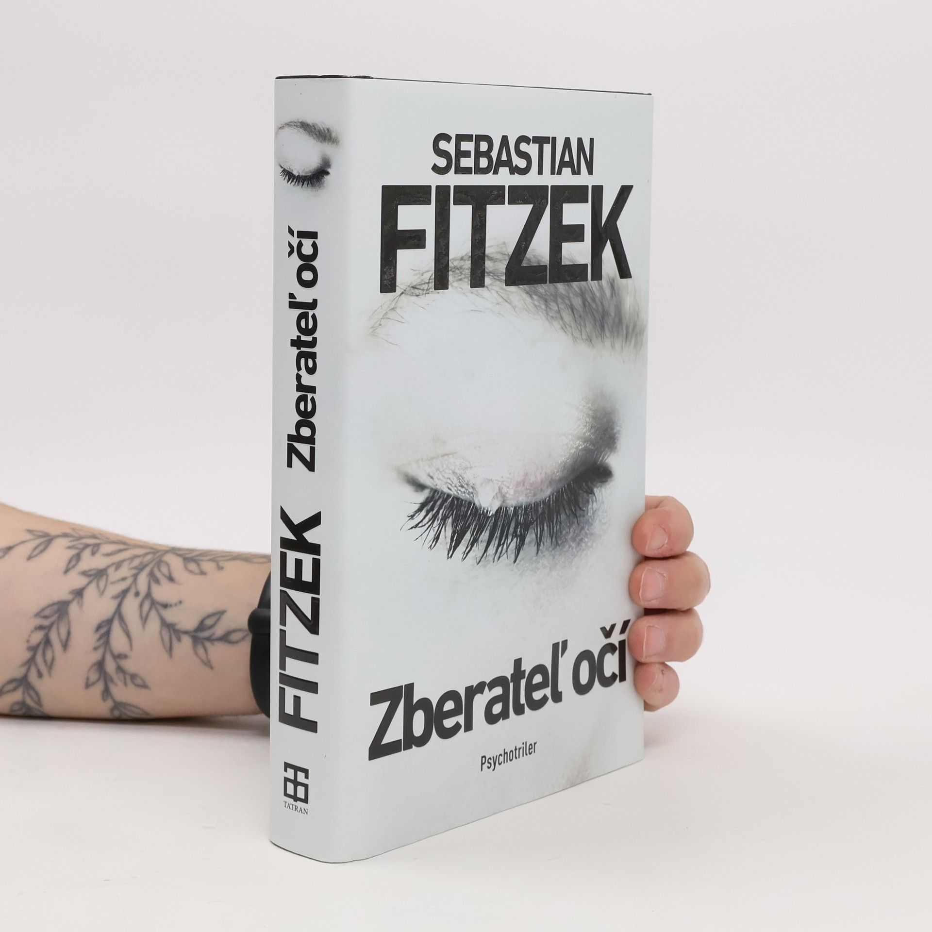 Sebastian Fitzek Zberateľ očí