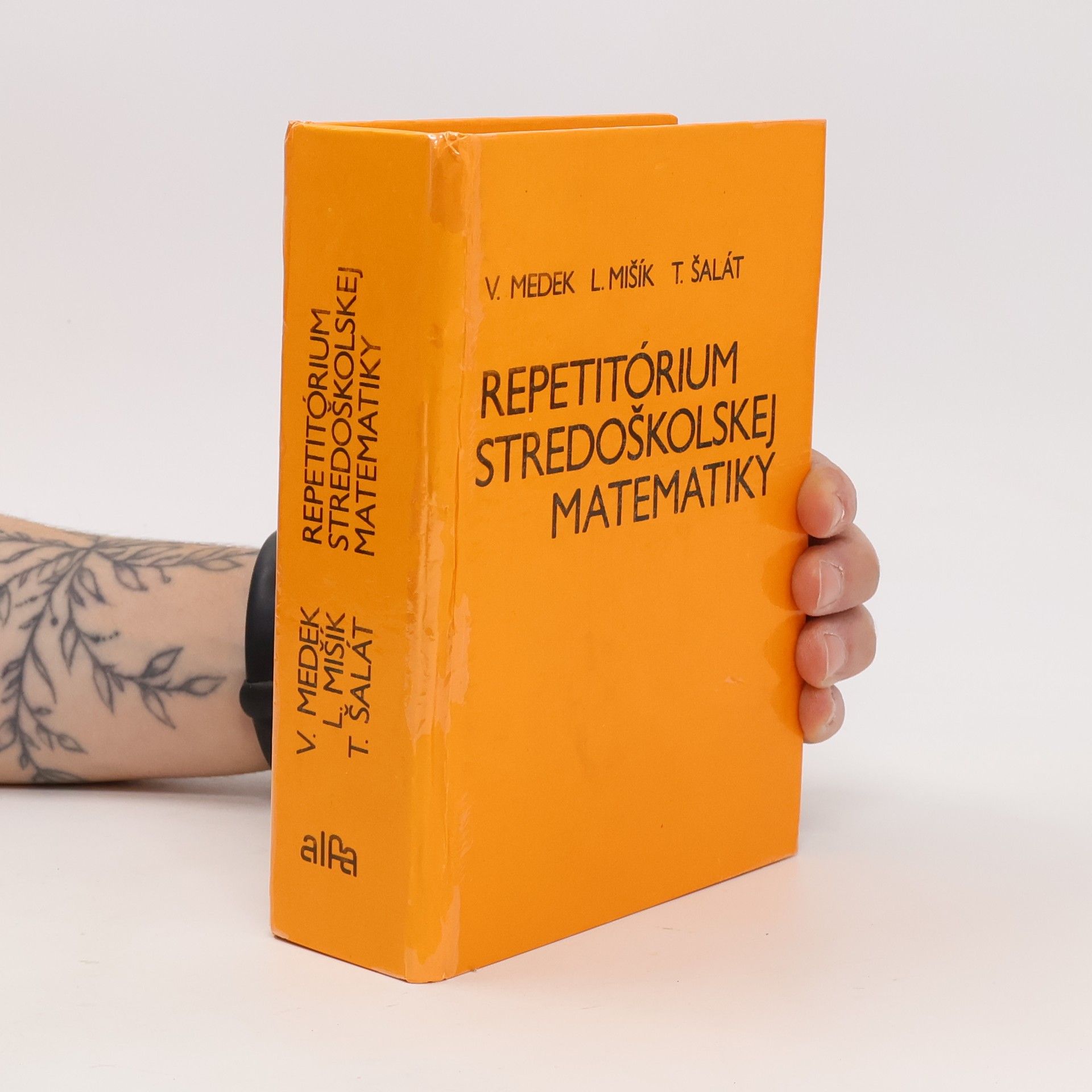 L. Mišík Repetitórium stredoškolskej matematiky