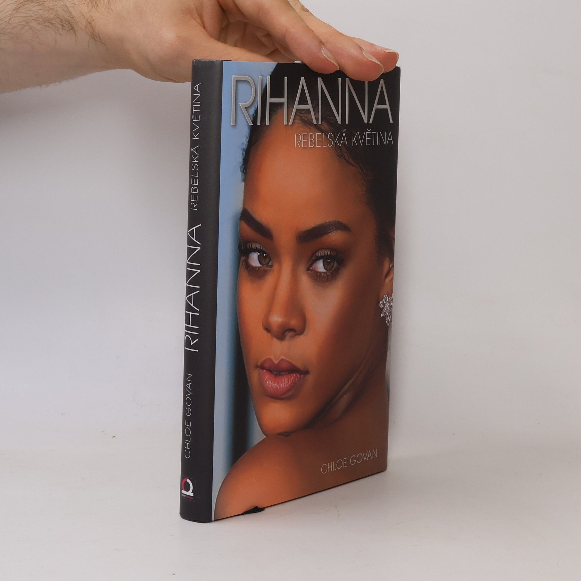 Petr Štika Rihanna. Rebelská květina