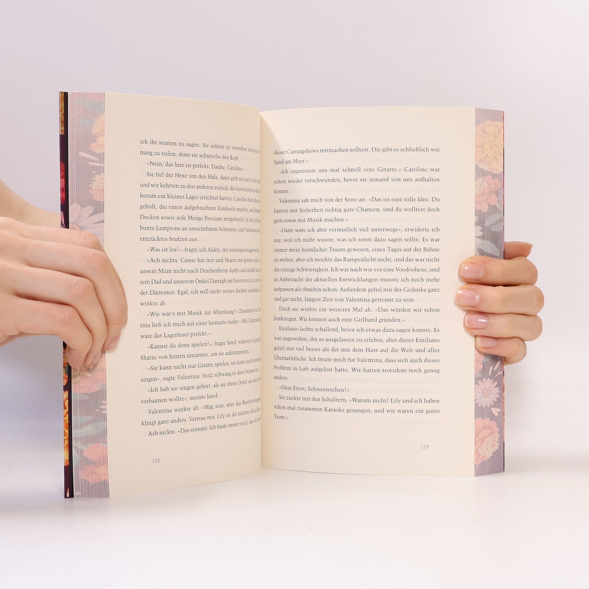 Sandra Grauer Flowers & Bones, Band 2: Kuss der Catrina (Limitierte Auflage mit Farbschnitt!)