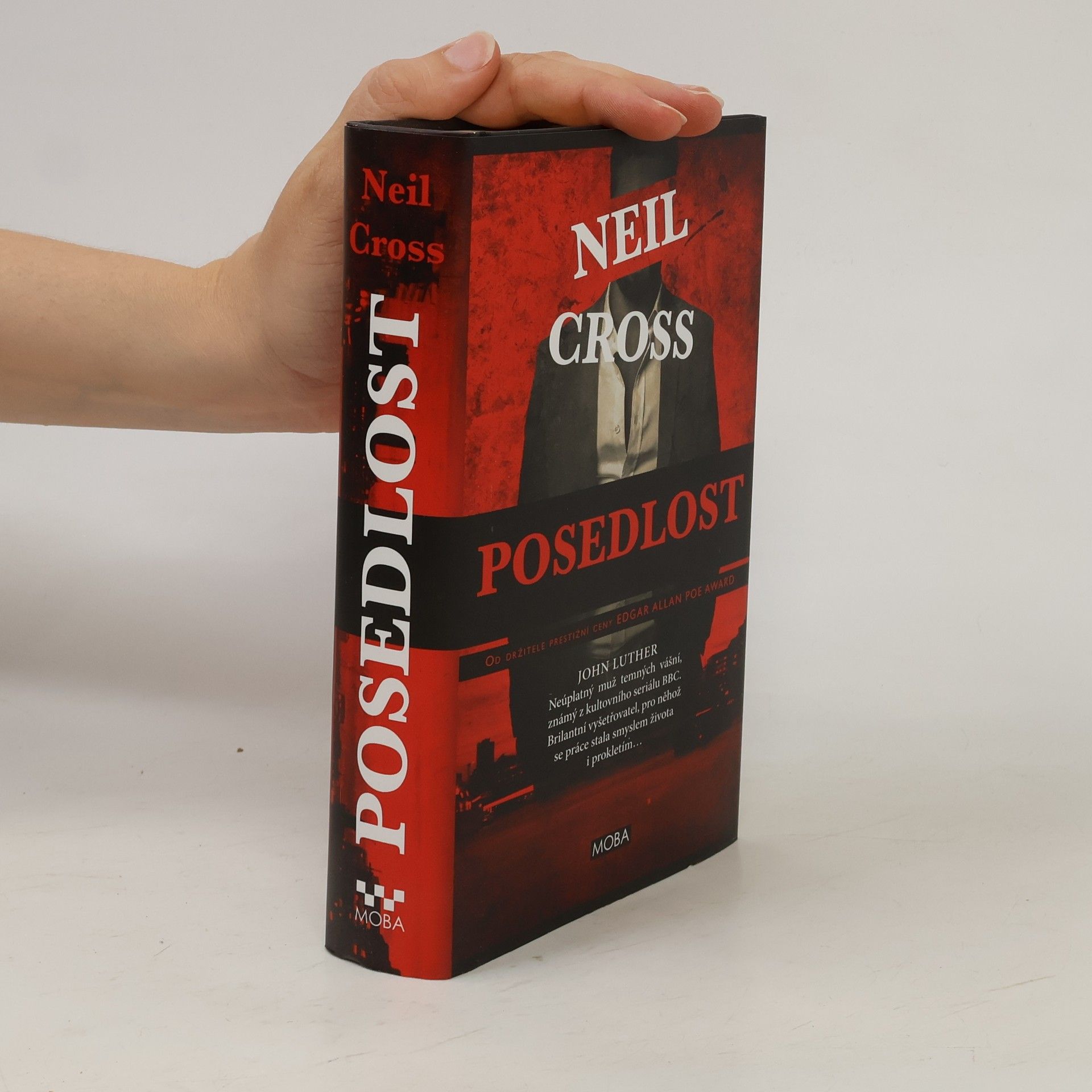 Neil Cross Posedlost