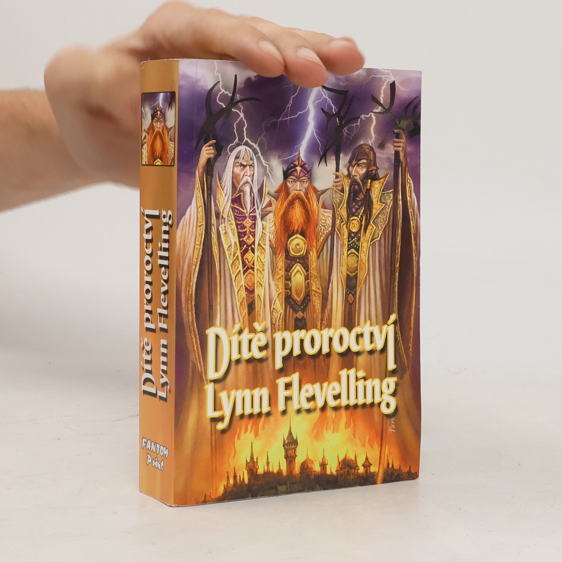 Lynn Flewelling Dítě proroctví. Tamir Veliká 1