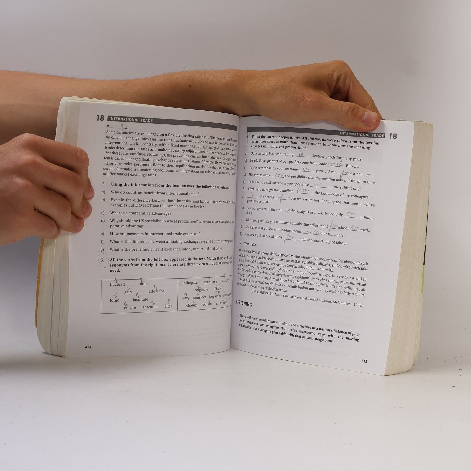 Halka Čapková English for Economists. Angličtina pro ekonomy