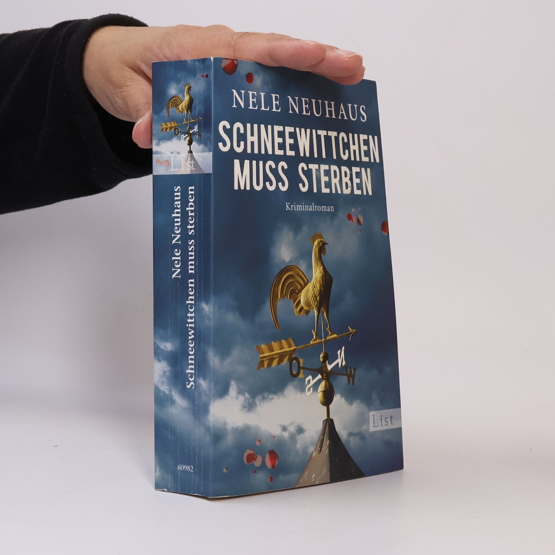 Nele Neuhaus Schneewittchen muss sterben