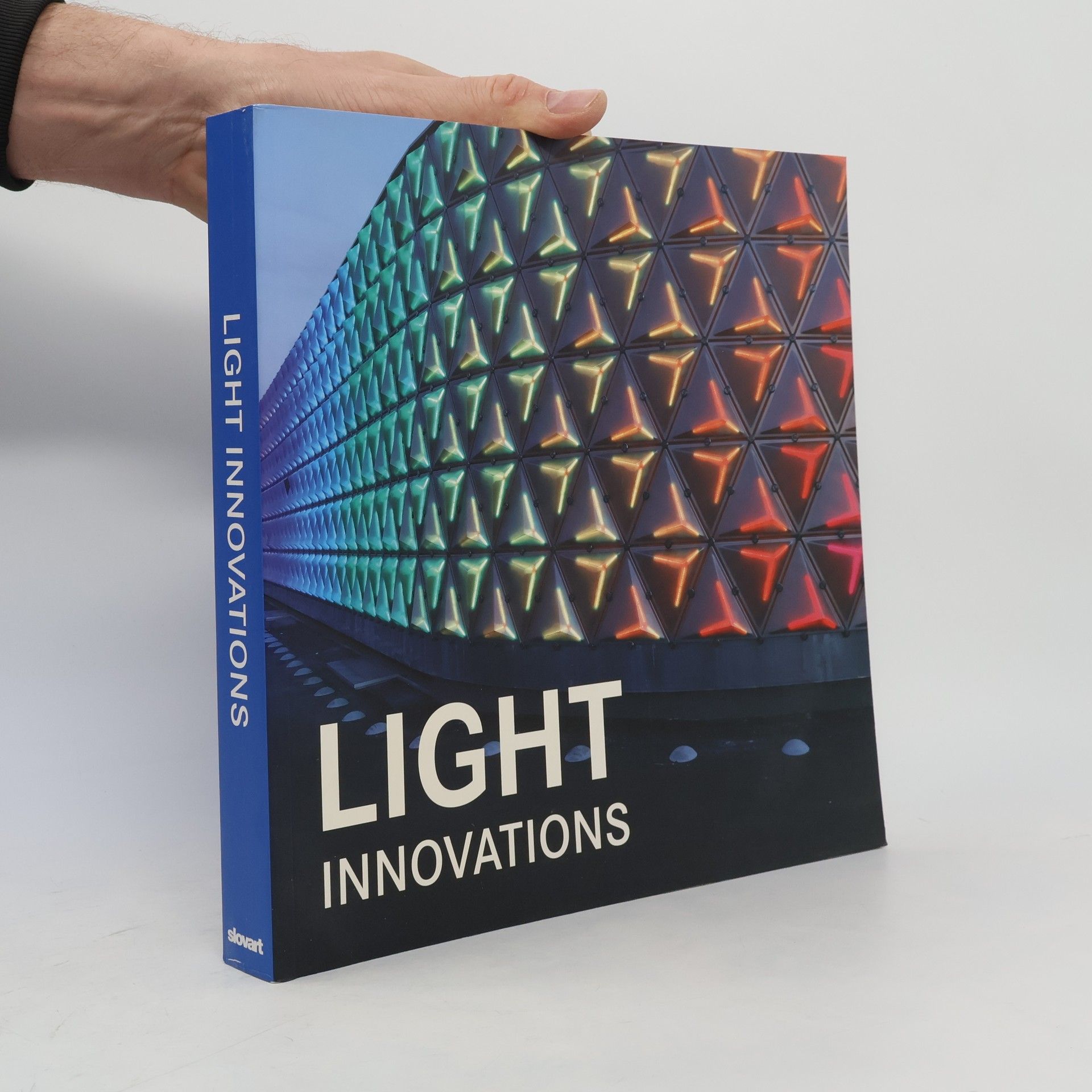 Light innovations. Neue Beleuchtungsideen. Lichtinnovaties. Nuevas ideas de iluminación