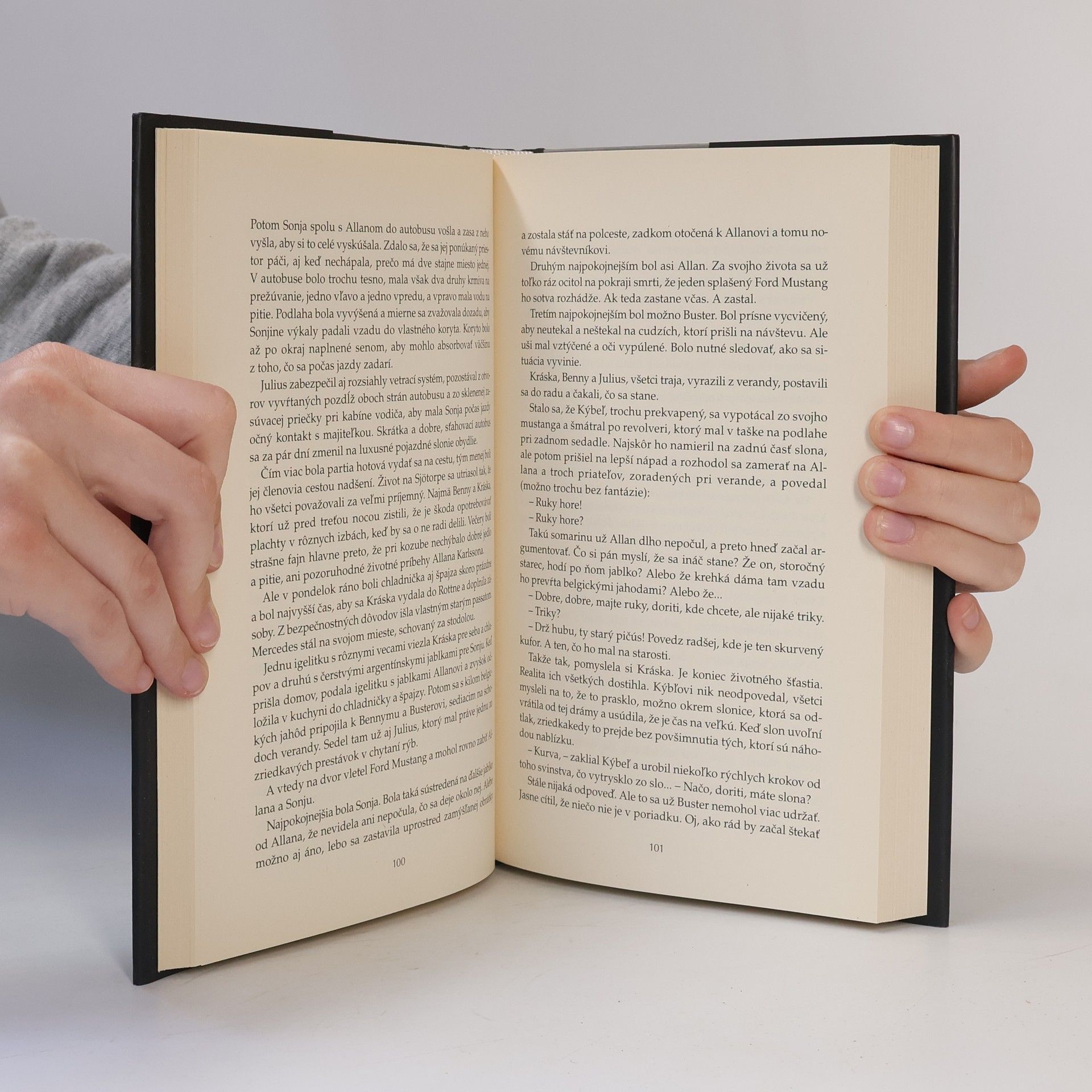 Jonas Jonasson Storočný starček, ktorý vyliezol z okna a zmizol