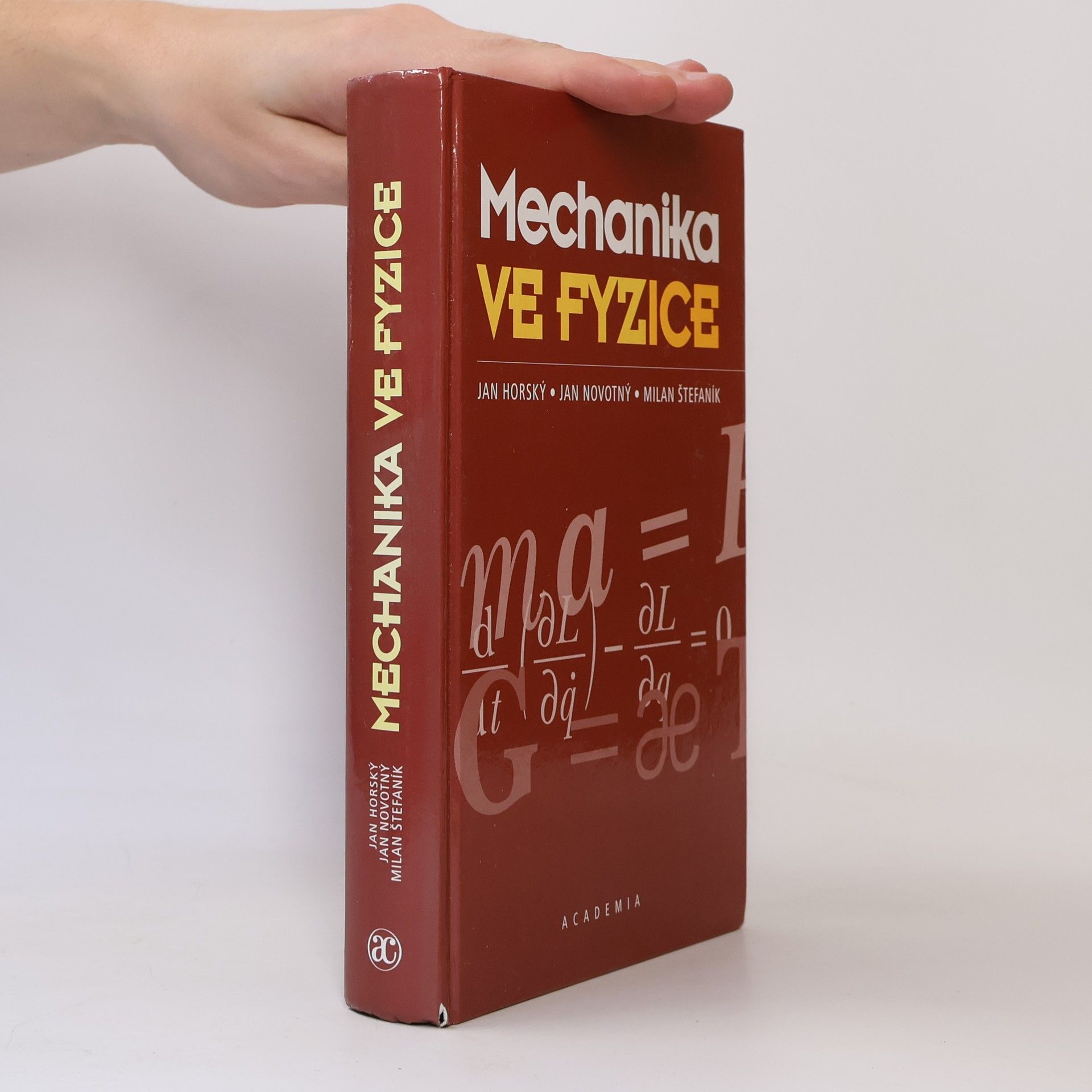 Milan Štefaník Mechanika ve fyzice