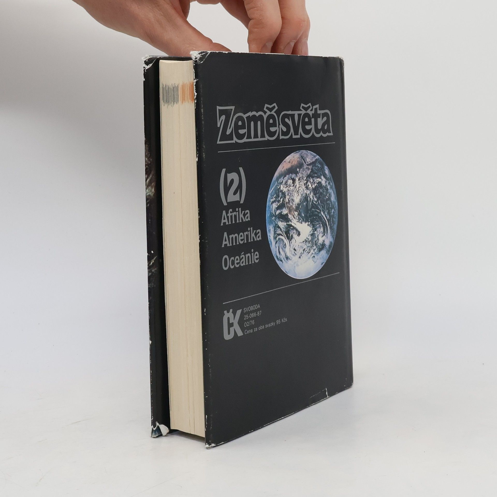 Various authors Země světa 2. Afrika, Amerika a Oceánie