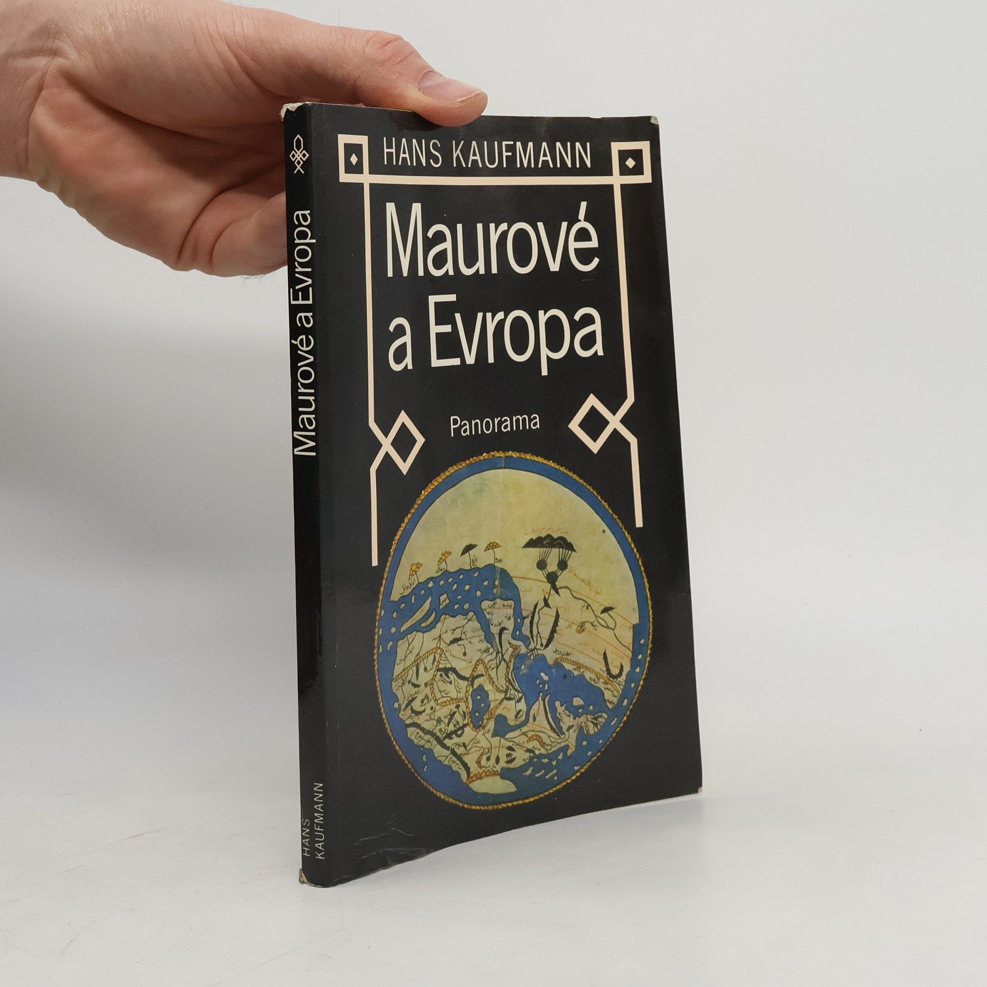 Ivan Hrbek Maurové a Evropa
