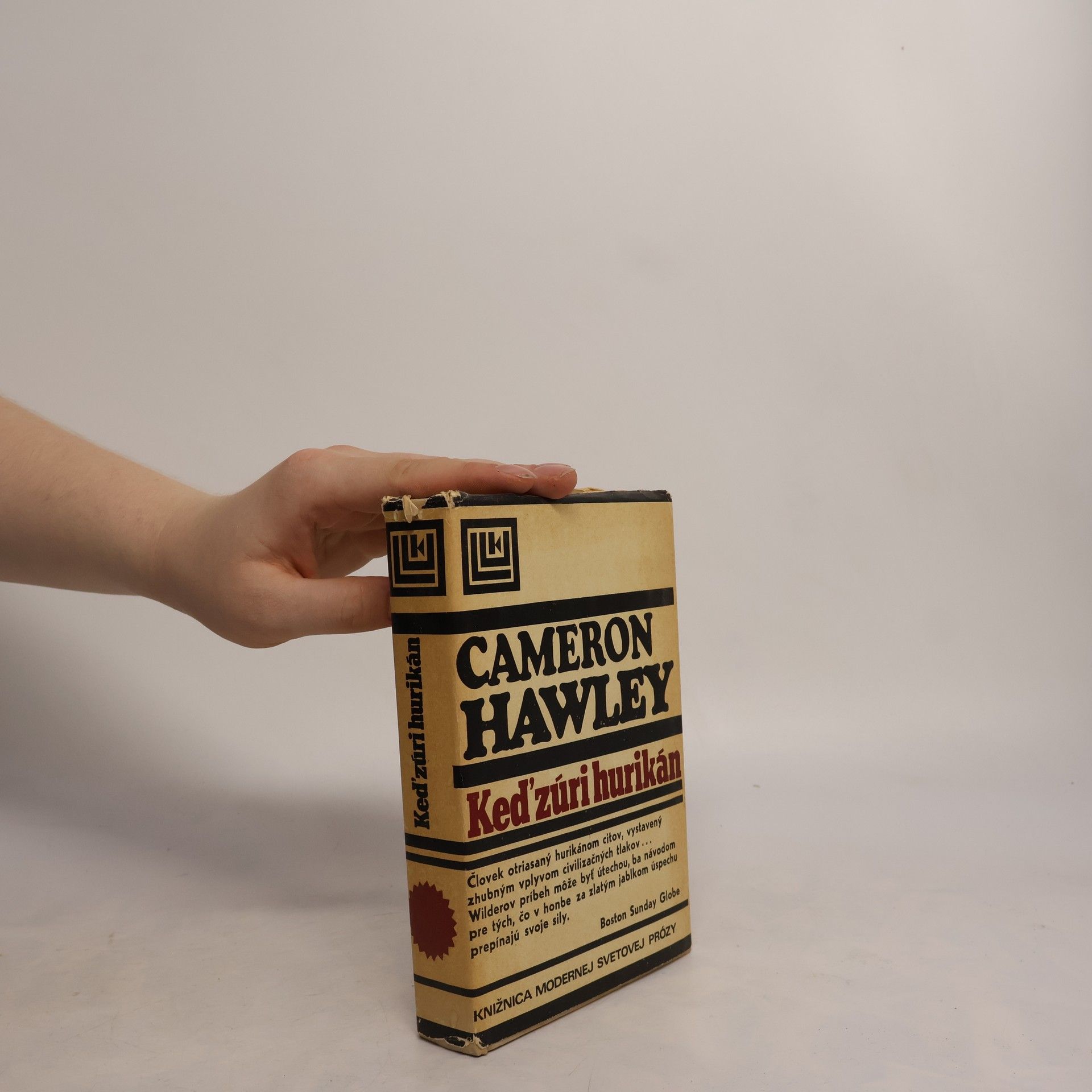 Cameron Hawley Keď zúri hurikán
