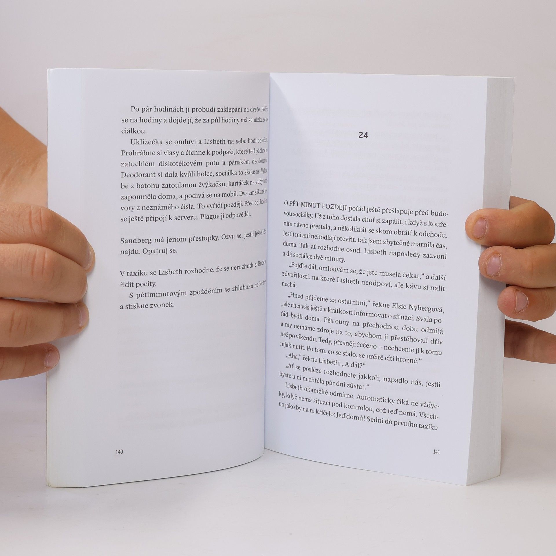 Karin Smirnoff Dívka v orlích spárech (recenzní výtisk)
