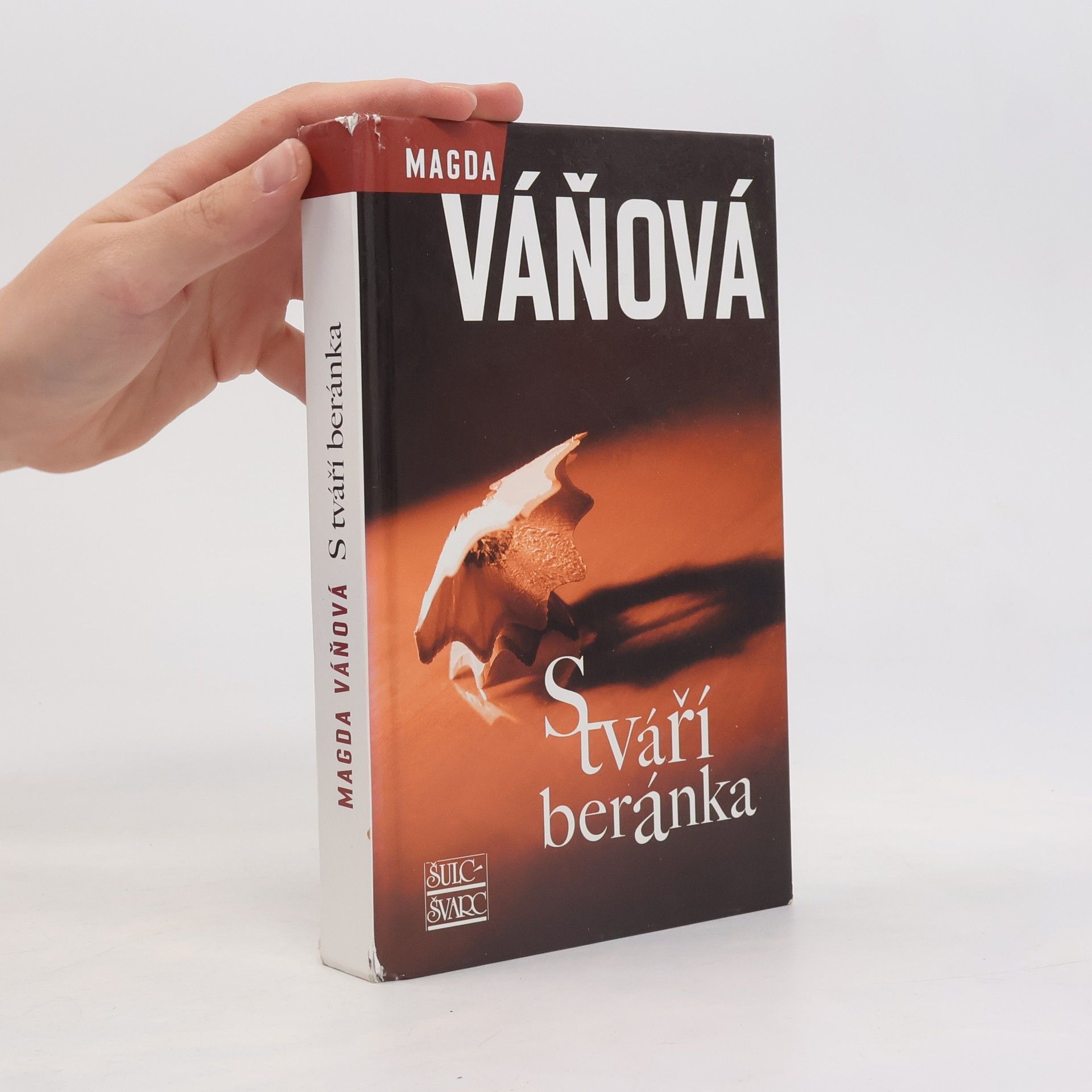 S tváří beránka