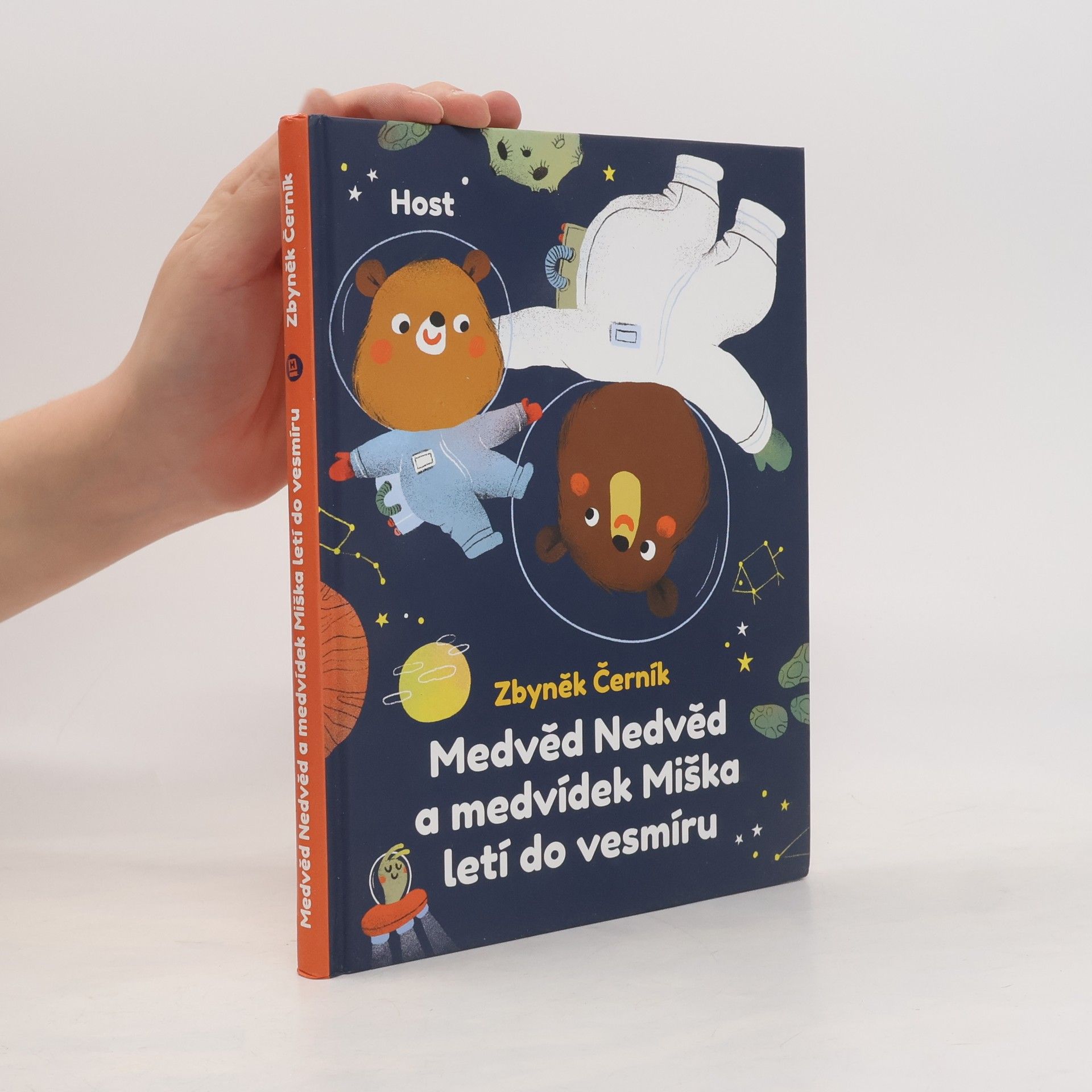 Medvěd Nedvěd a medvídek Miška letí do vesmíru