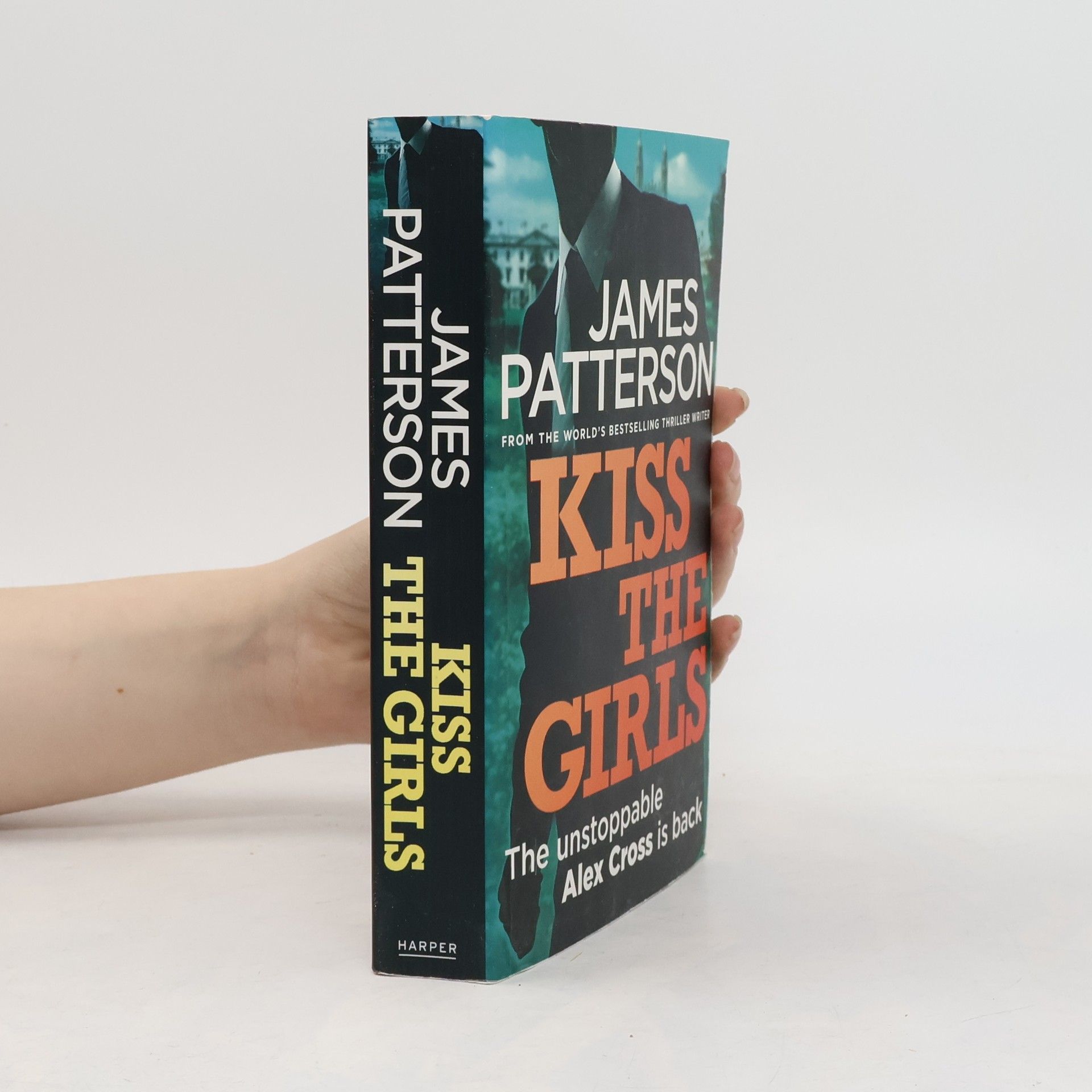 Kiss the girls