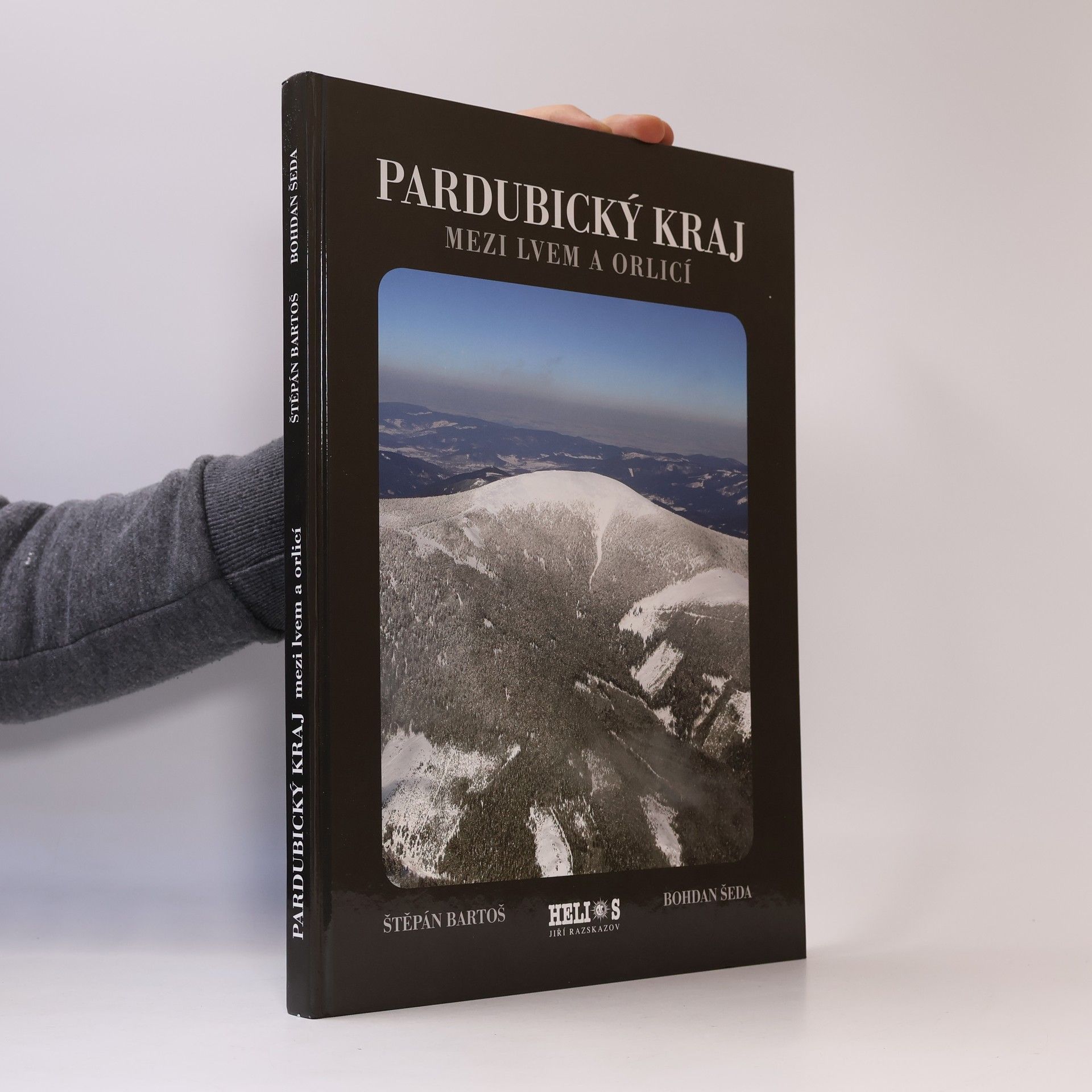 Bohdan Šeda Pardubický kraj. Mezi lvem a orlicí