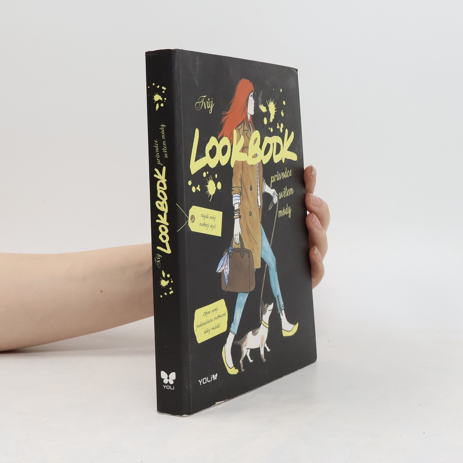 Alix de Moussac Lookbook. Tvůj průvodce světem módy