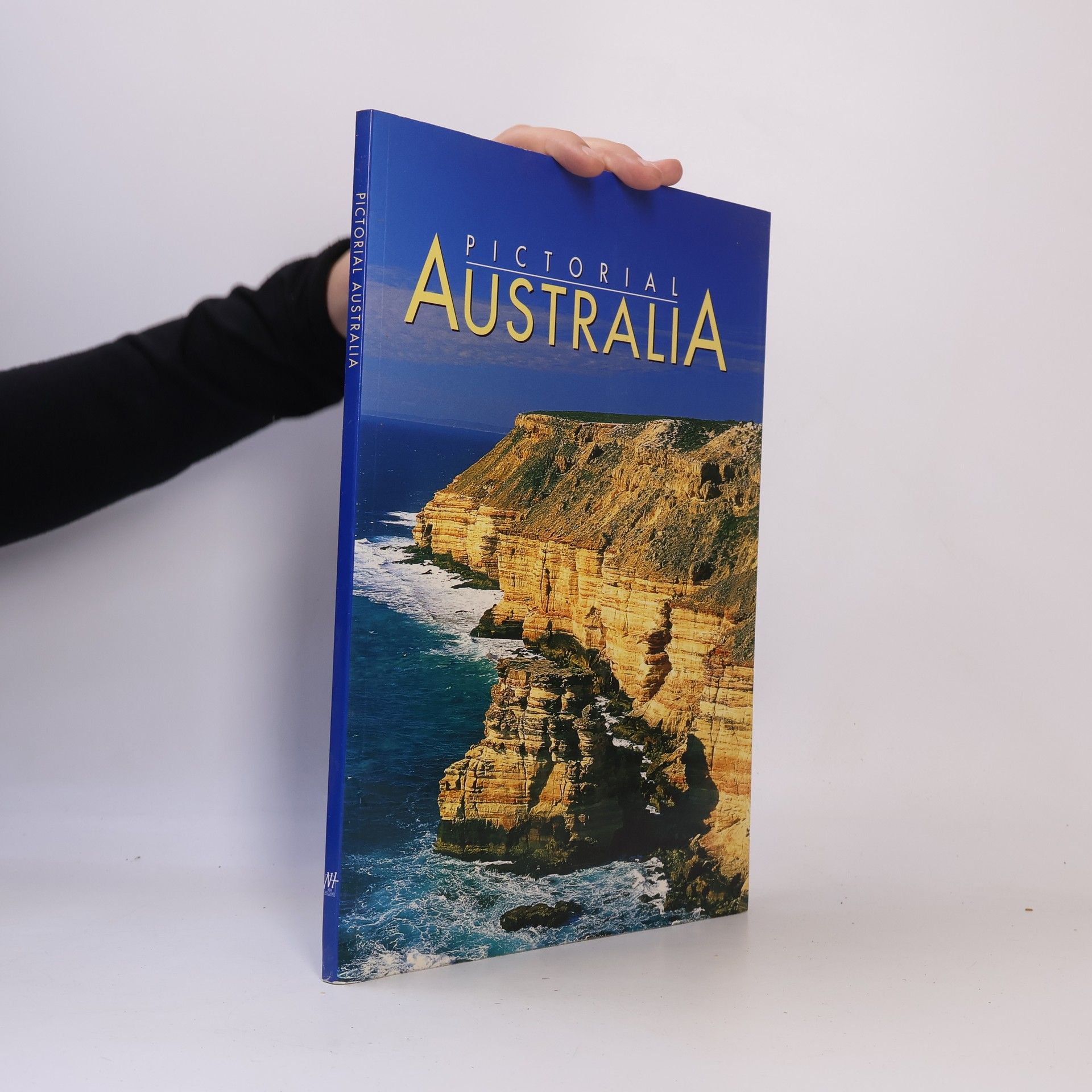 Kolektiv autorů Pictorial Australia