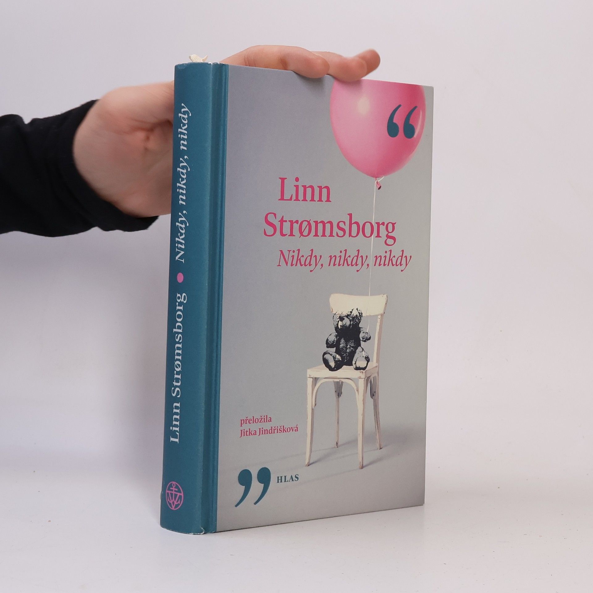 Linn Strømsborg Nikdy, nikdy, nikdy